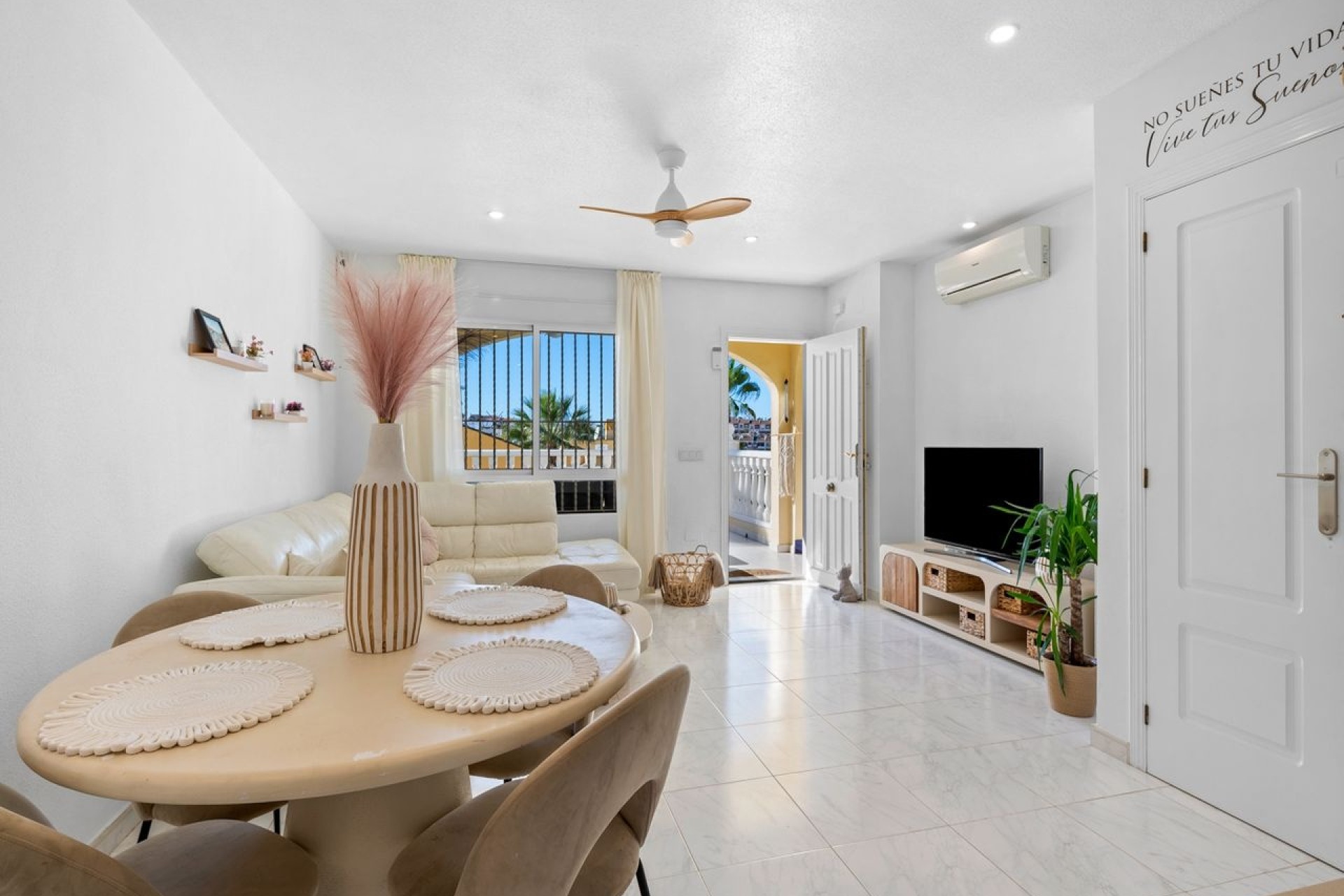 Resale - Semi Detached Villa -
Benijofar - Benimar 1