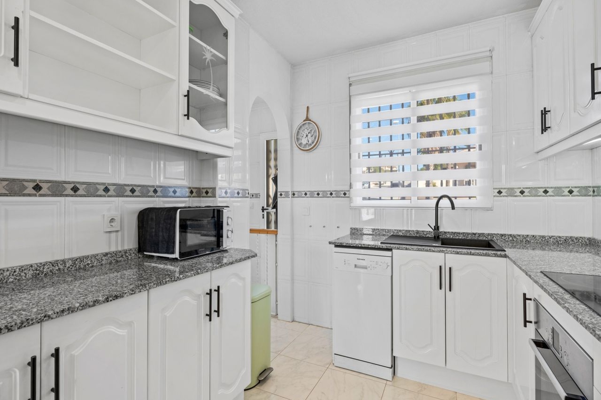 Resale - Semi Detached Villa -
Benijofar - Benimar 1