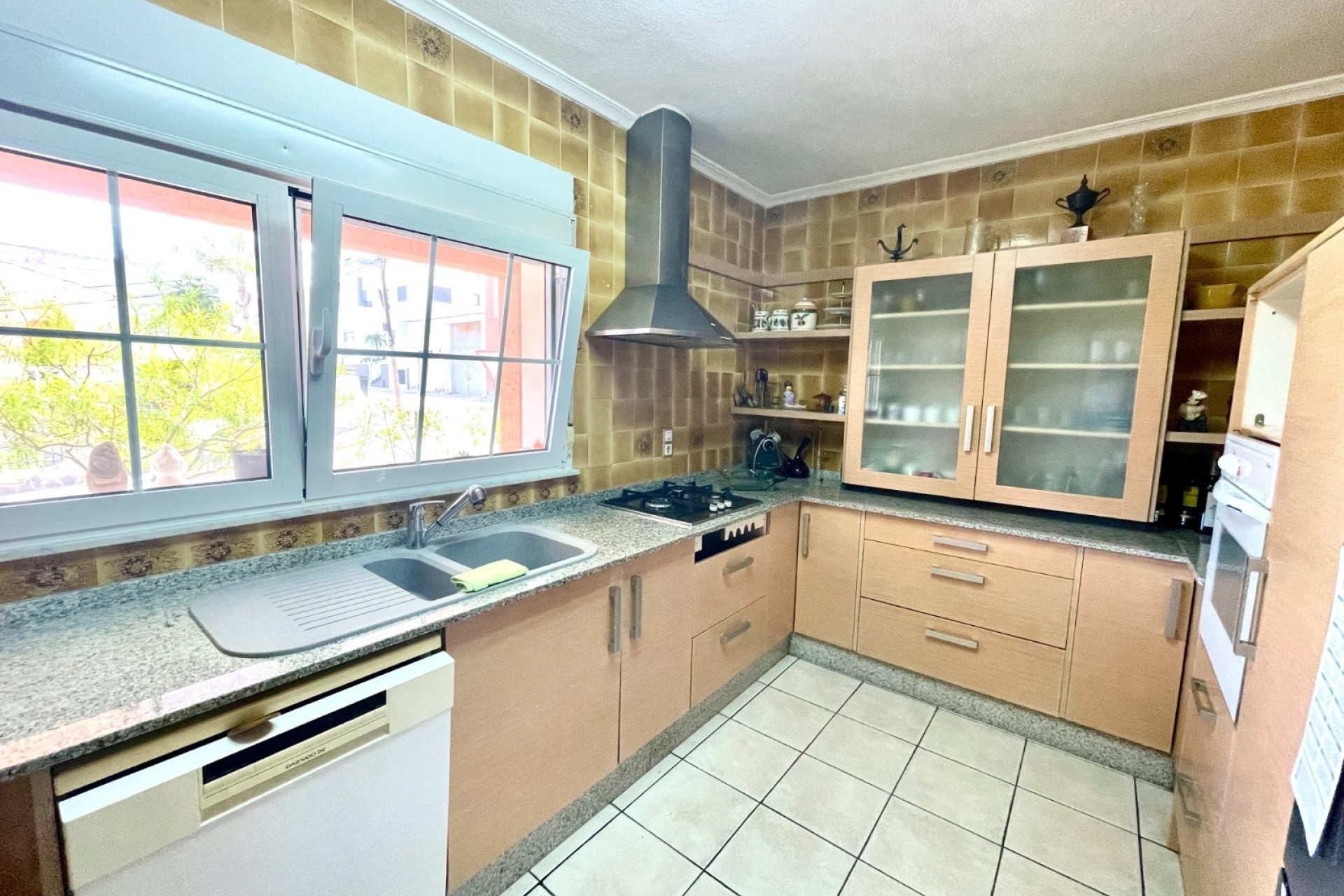 Resale - Semi Detached Villa -
Benijofar - Pueblo