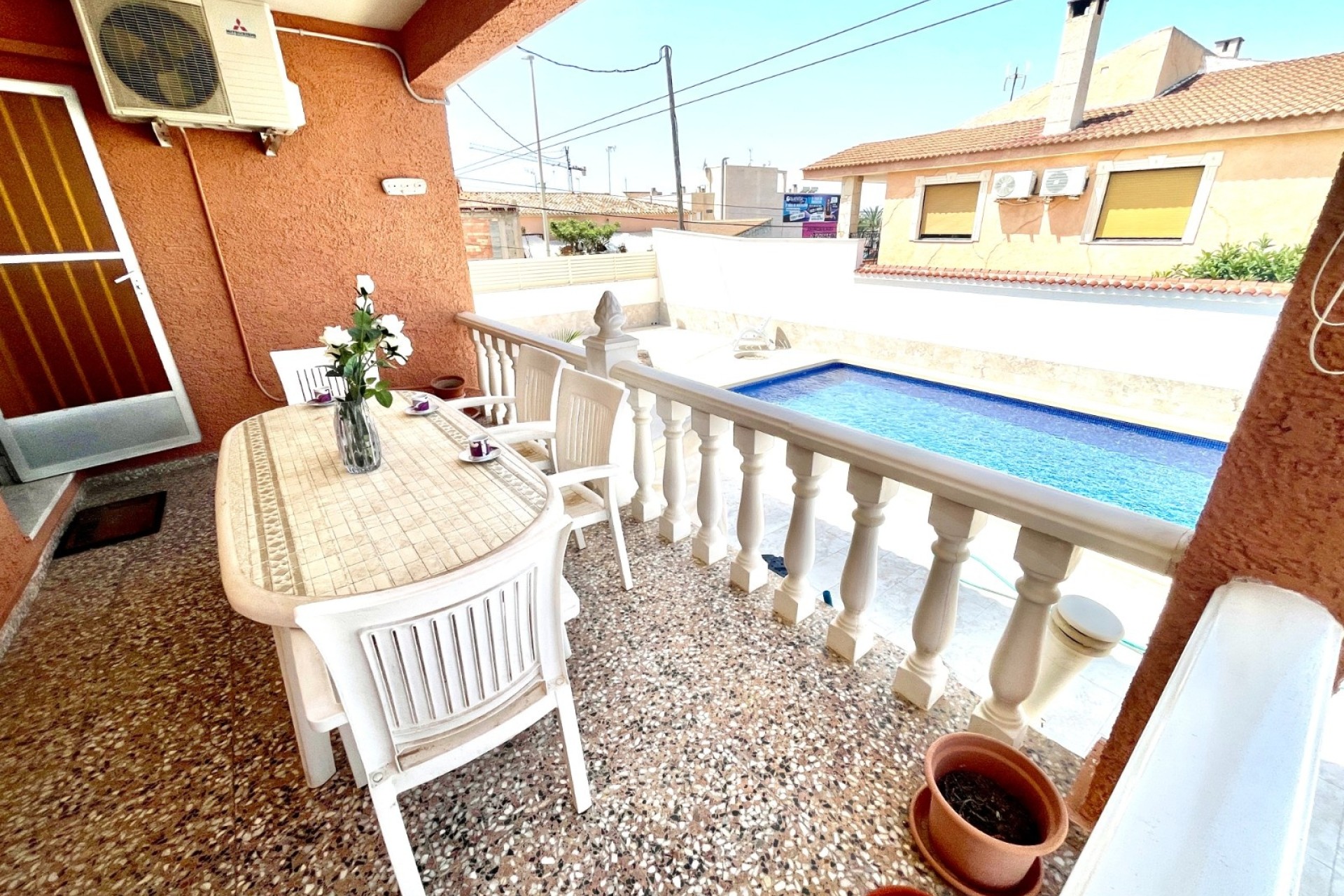 Resale - Semi Detached Villa -
Benijofar - Pueblo