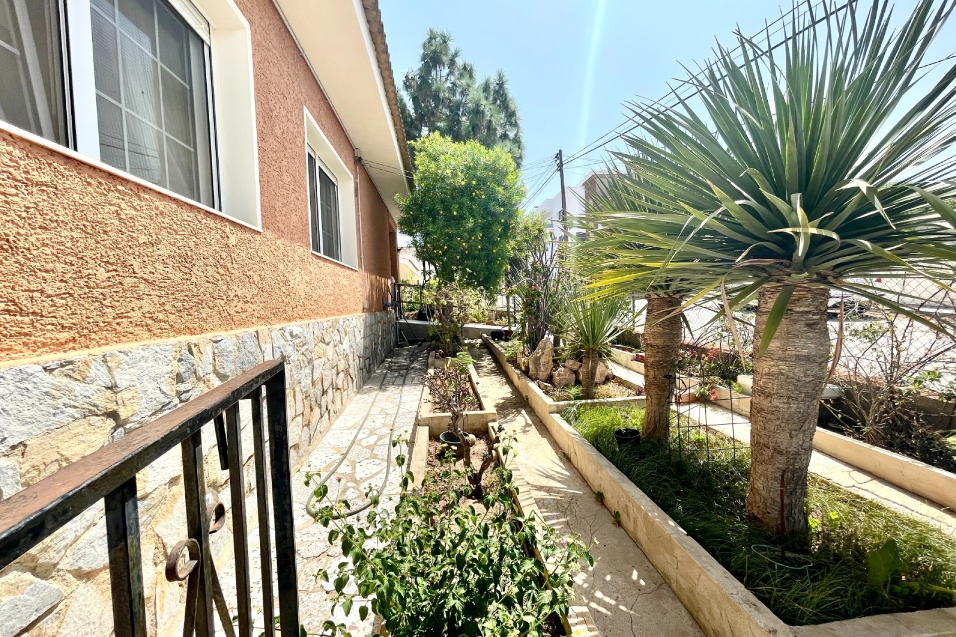 Resale - Semi Detached Villa -
Benijofar - Pueblo