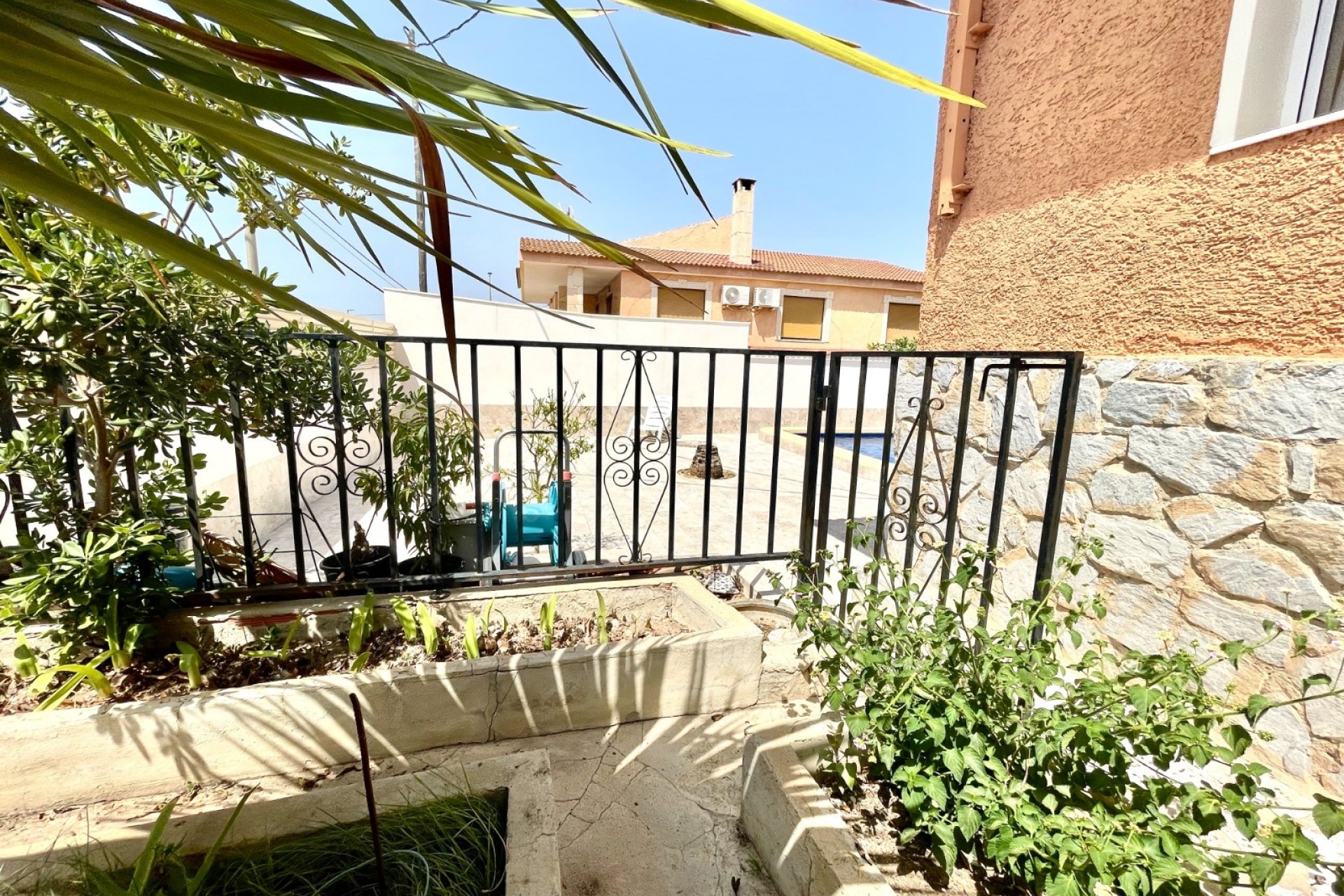 Resale - Semi Detached Villa -
Benijofar - Pueblo