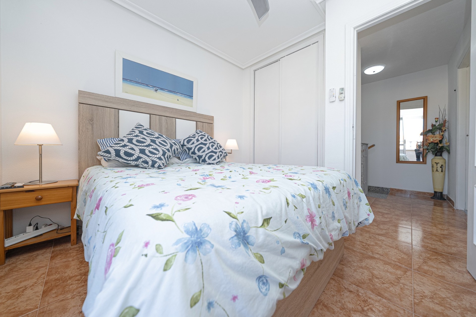 Resale - Semi Detached Villa -
Cabo Roig - La Regia