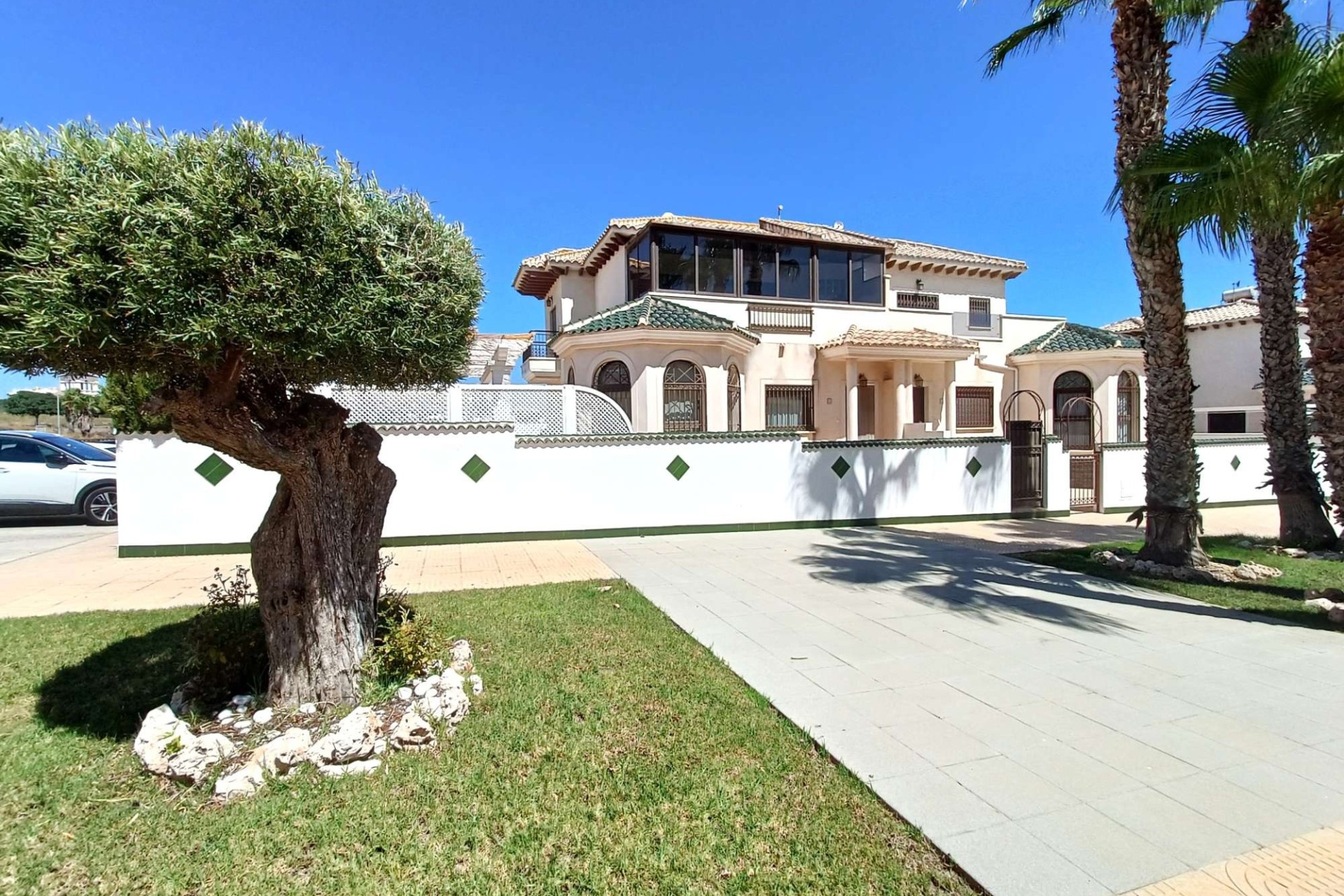 Resale - Semi Detached Villa -
Ciudad Quesada - Rojales - Maribel