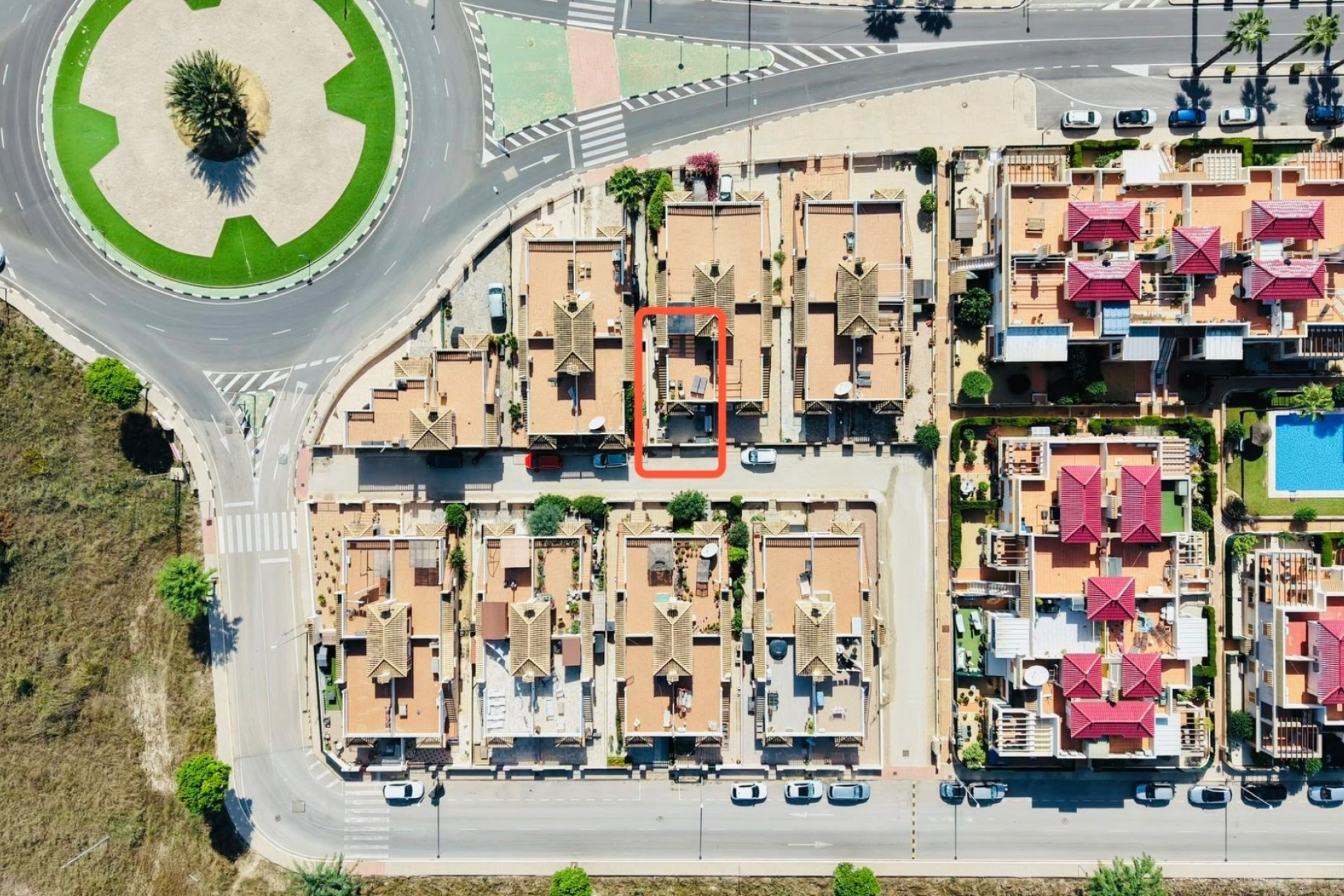 Resale - Semi Detached Villa -
Daya Vieja