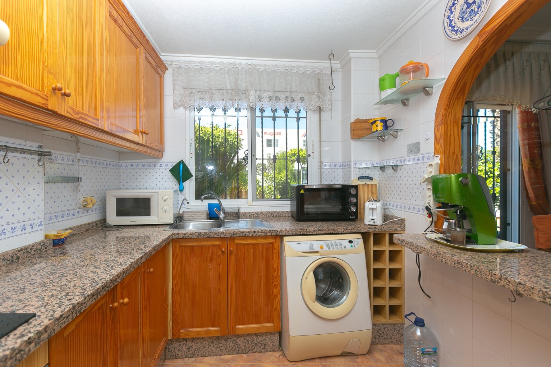 Resale - Semi Detached Villa -
La Zenia