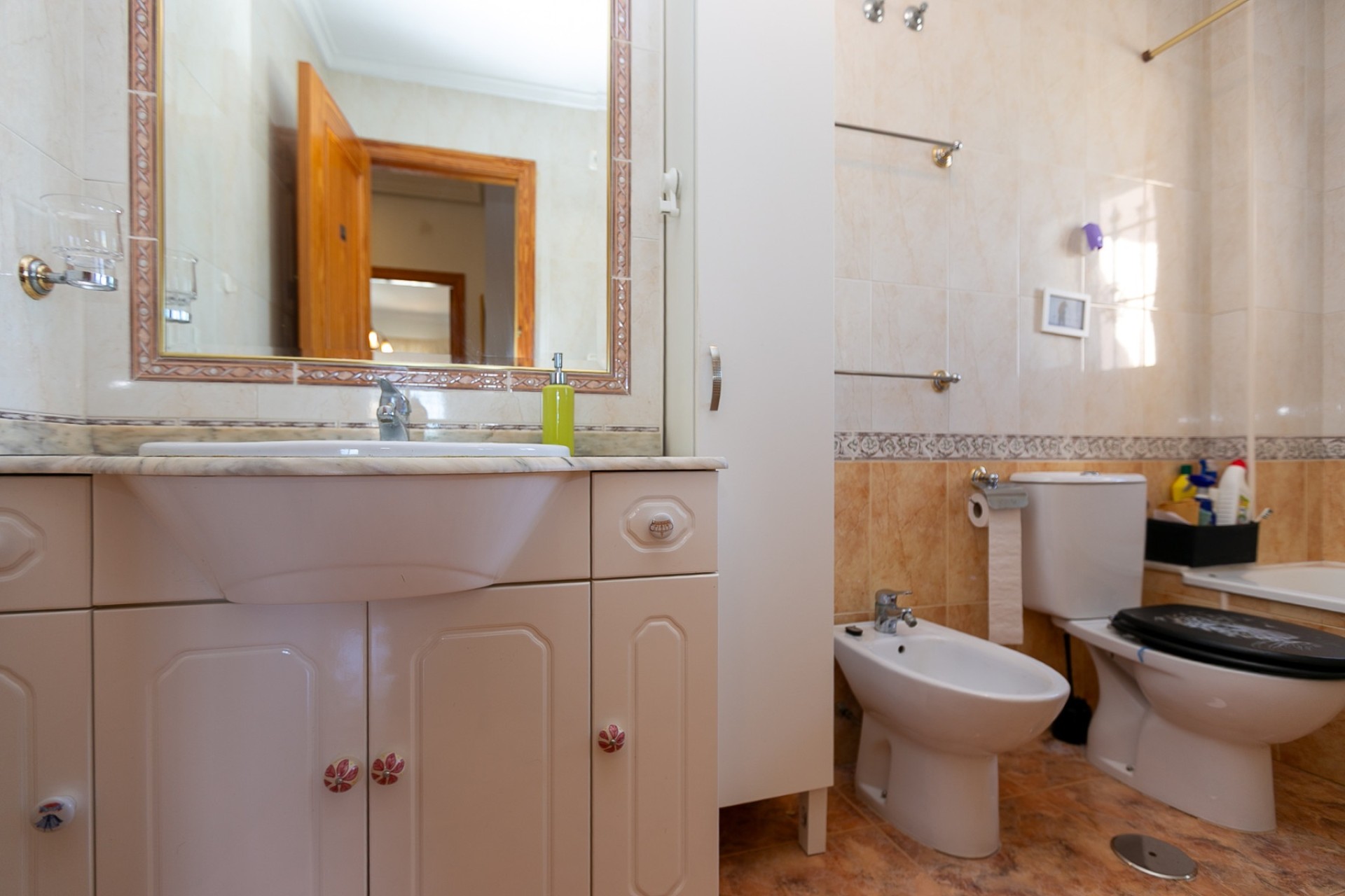 Resale - Semi Detached Villa -
La Zenia