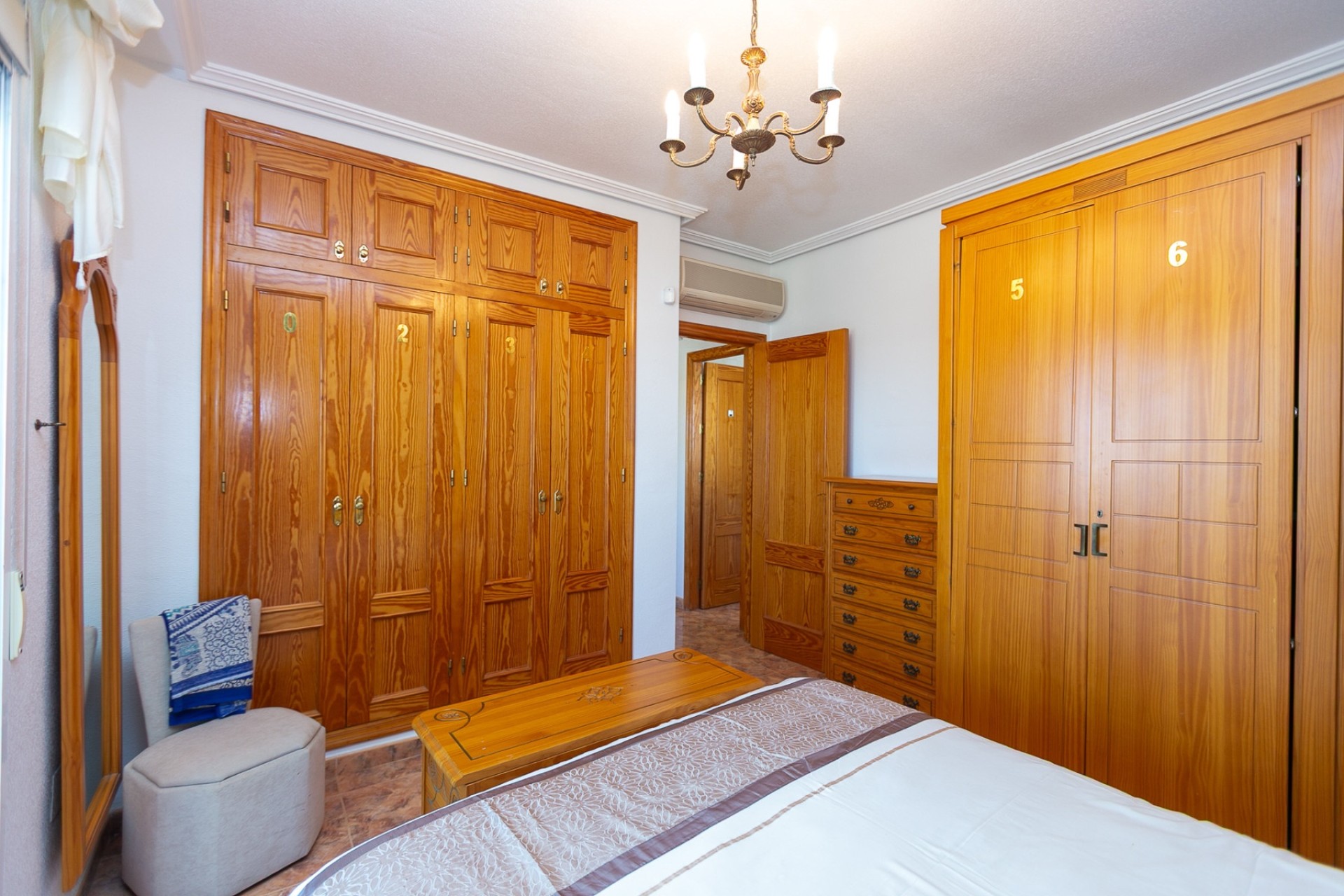 Resale - Semi Detached Villa -
La Zenia