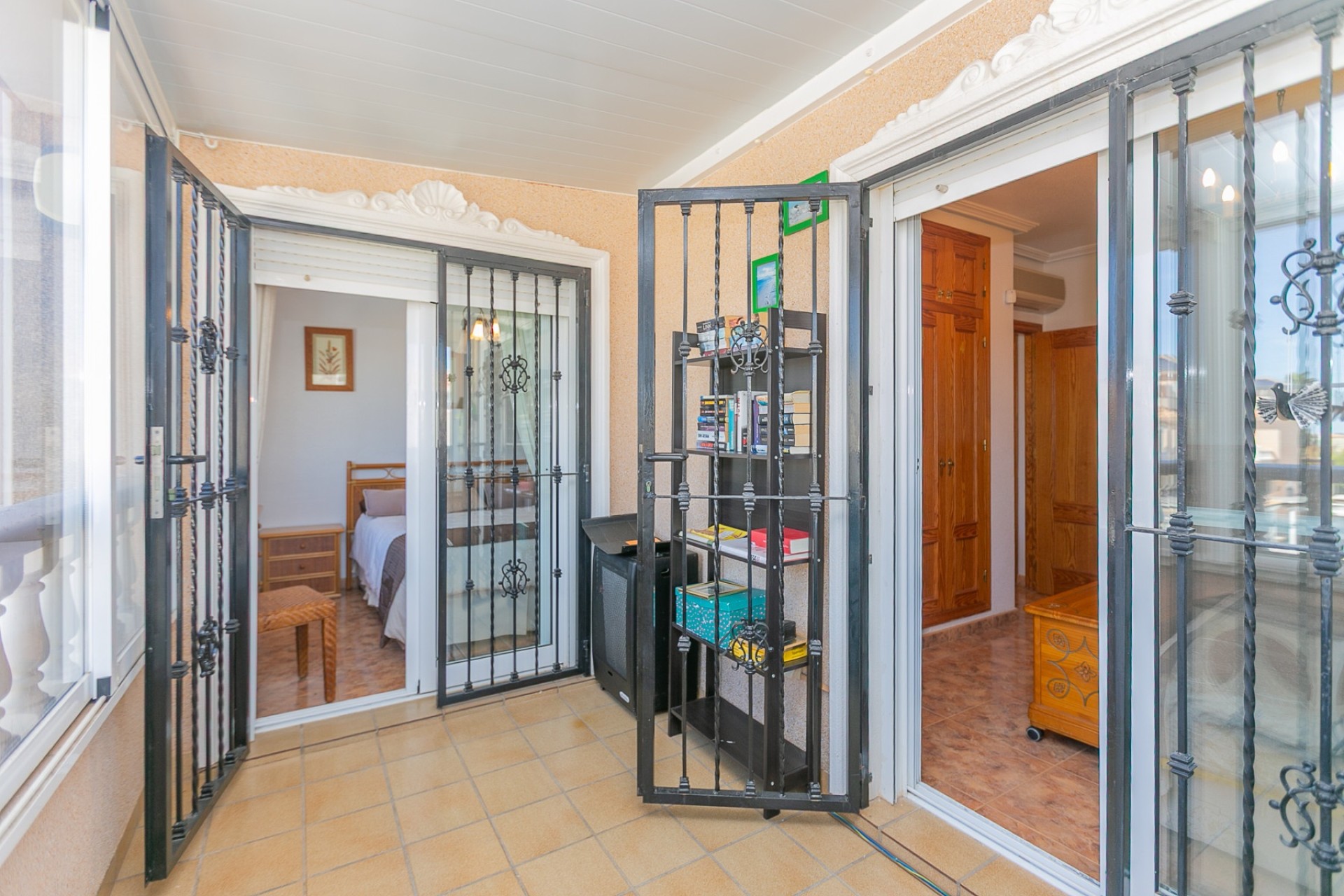 Resale - Semi Detached Villa -
La Zenia