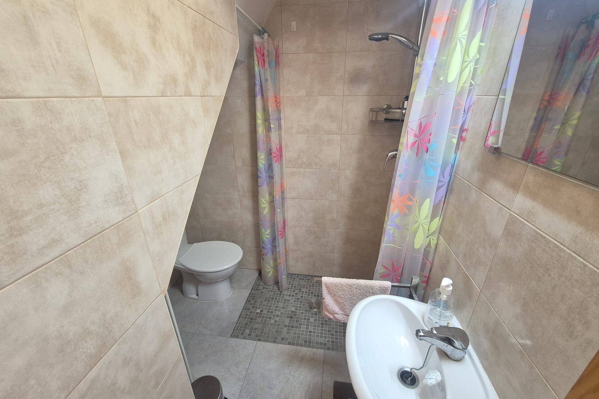 Resale - Semi Detached Villa -
Los Altos