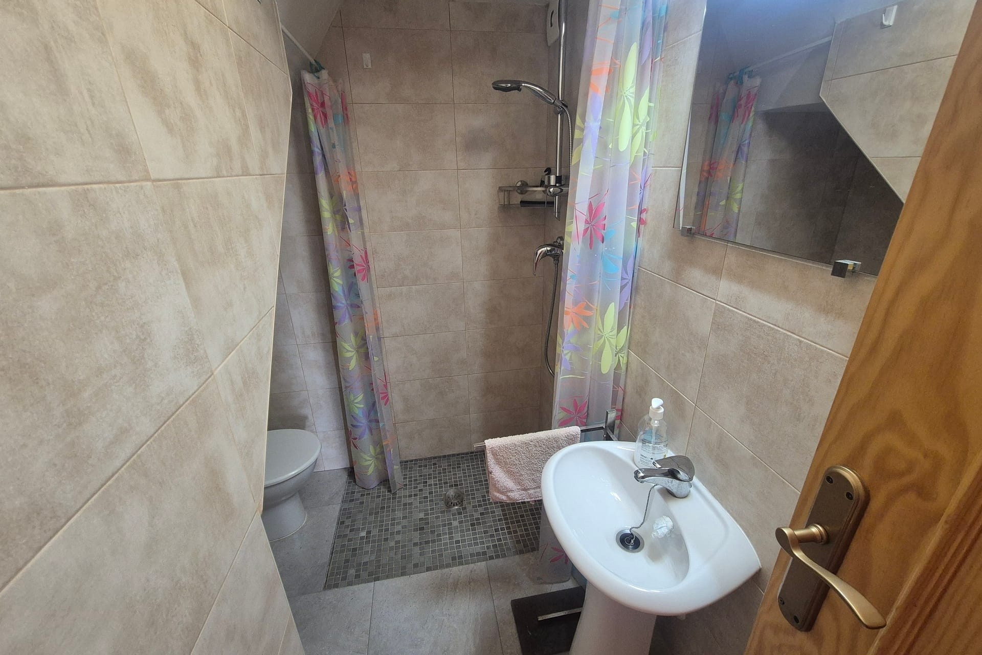 Resale - Semi Detached Villa -
Los Altos