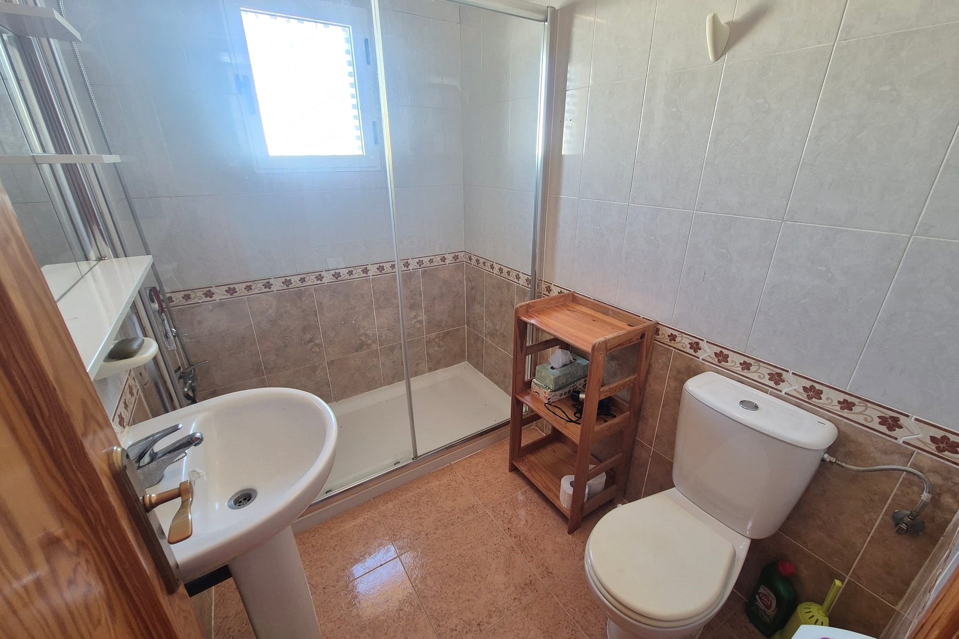Resale - Semi Detached Villa -
Los Altos