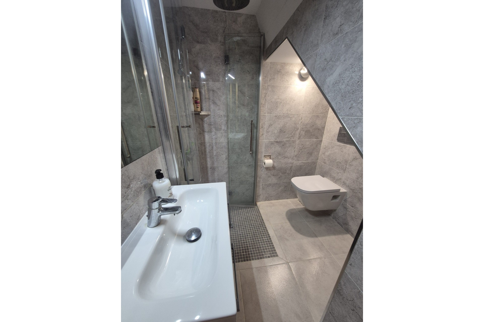 Resale - Semi Detached Villa -
Los Altos