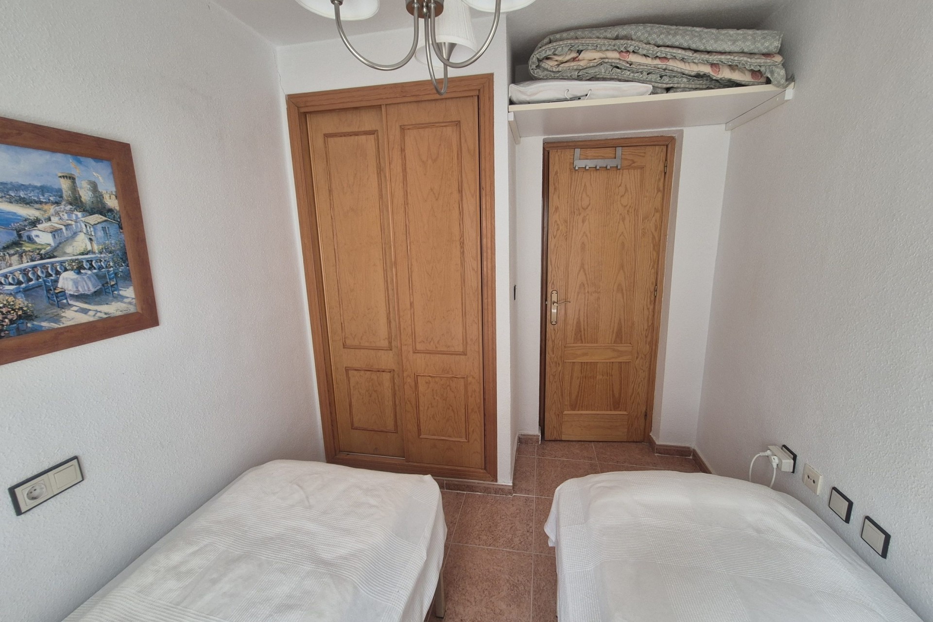 Resale - Semi Detached Villa -
Los Altos