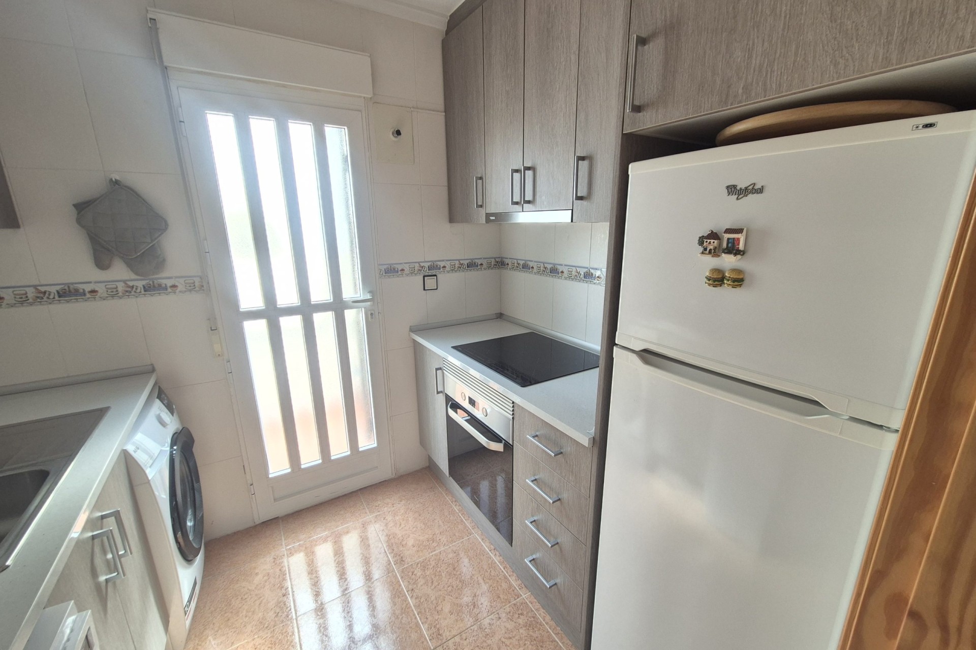 Resale - Semi Detached Villa -
Los Altos