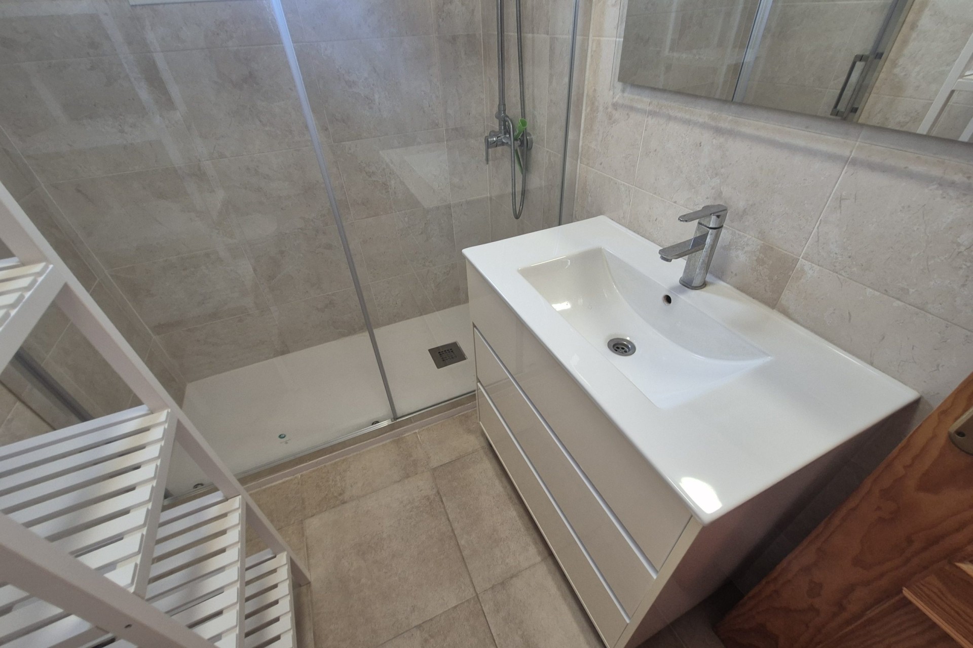 Resale - Semi Detached Villa -
Los Altos