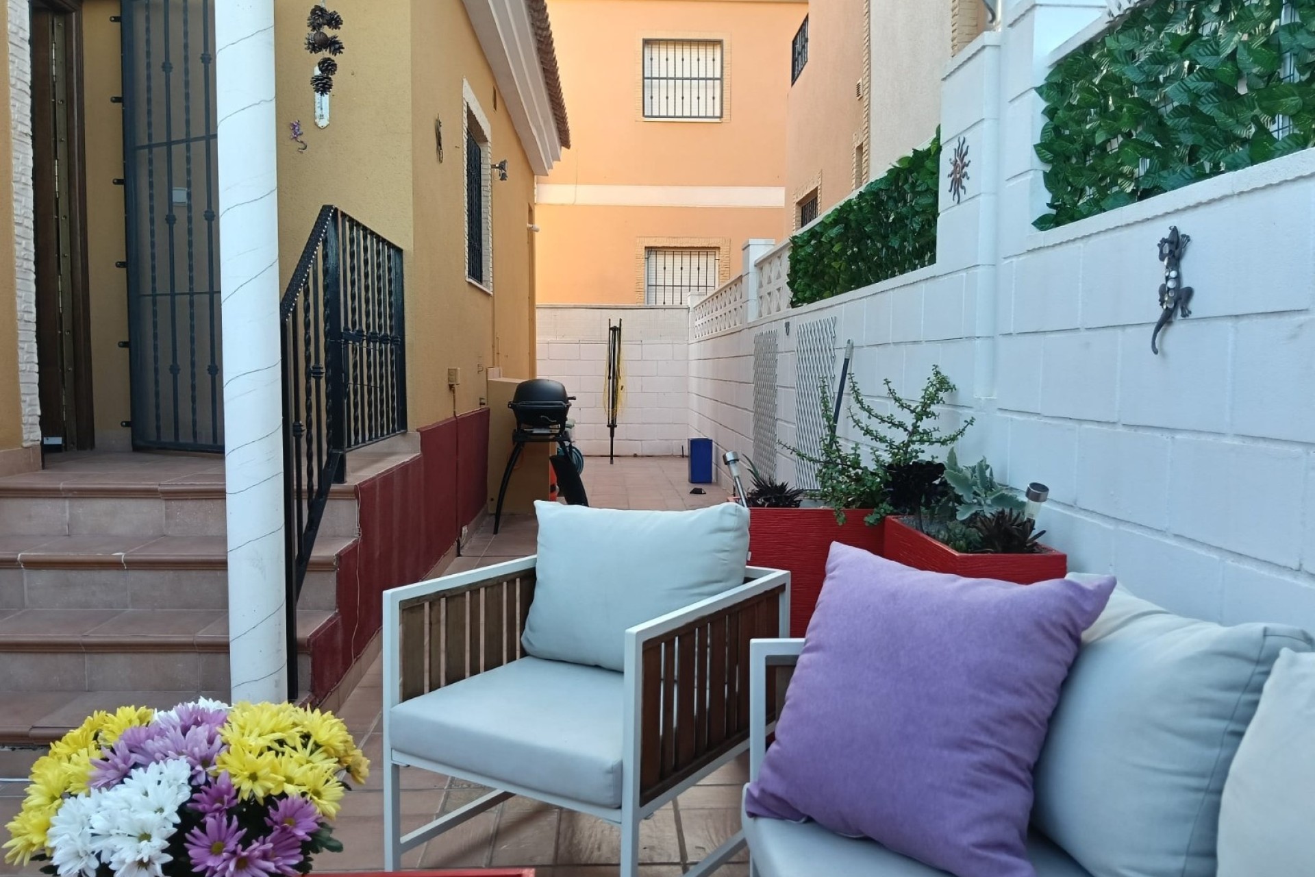 Resale - Semi Detached Villa -
Los Montesinos - La Herrada