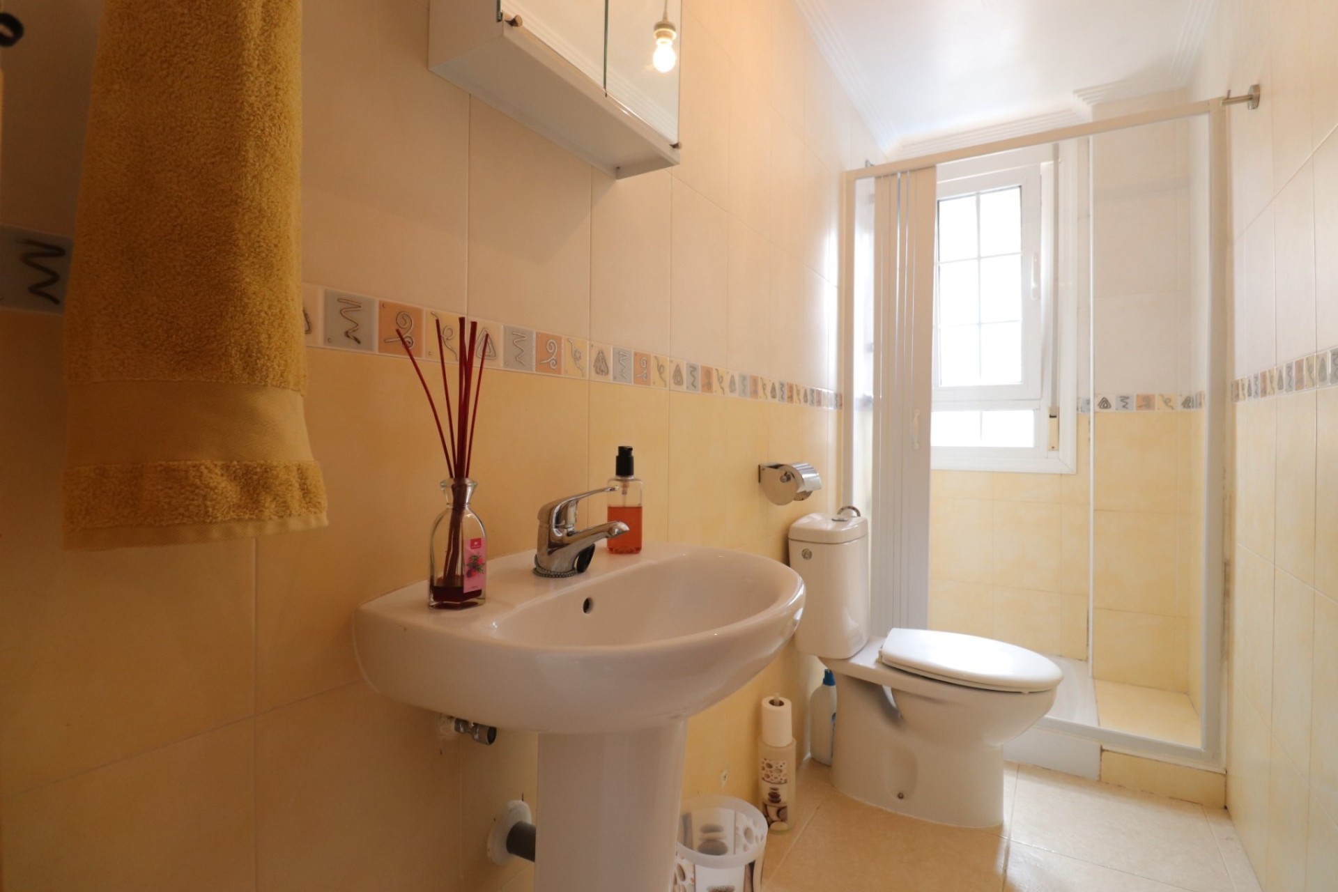 Resale - Semi Detached Villa -
Los Montesinos - La Herrada