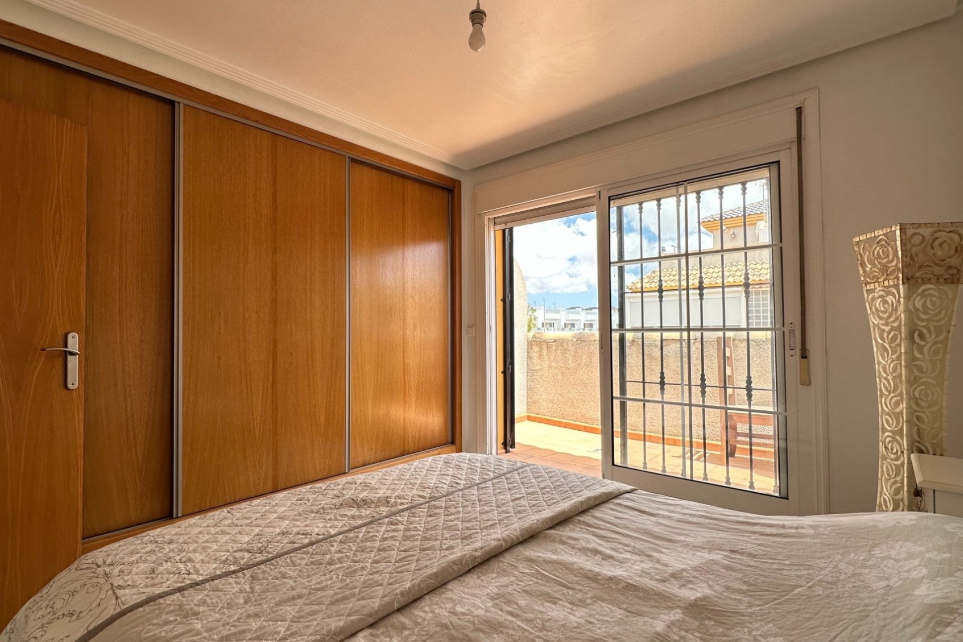 Resale - Semi Detached Villa -
Los Montesinos - La Herrada