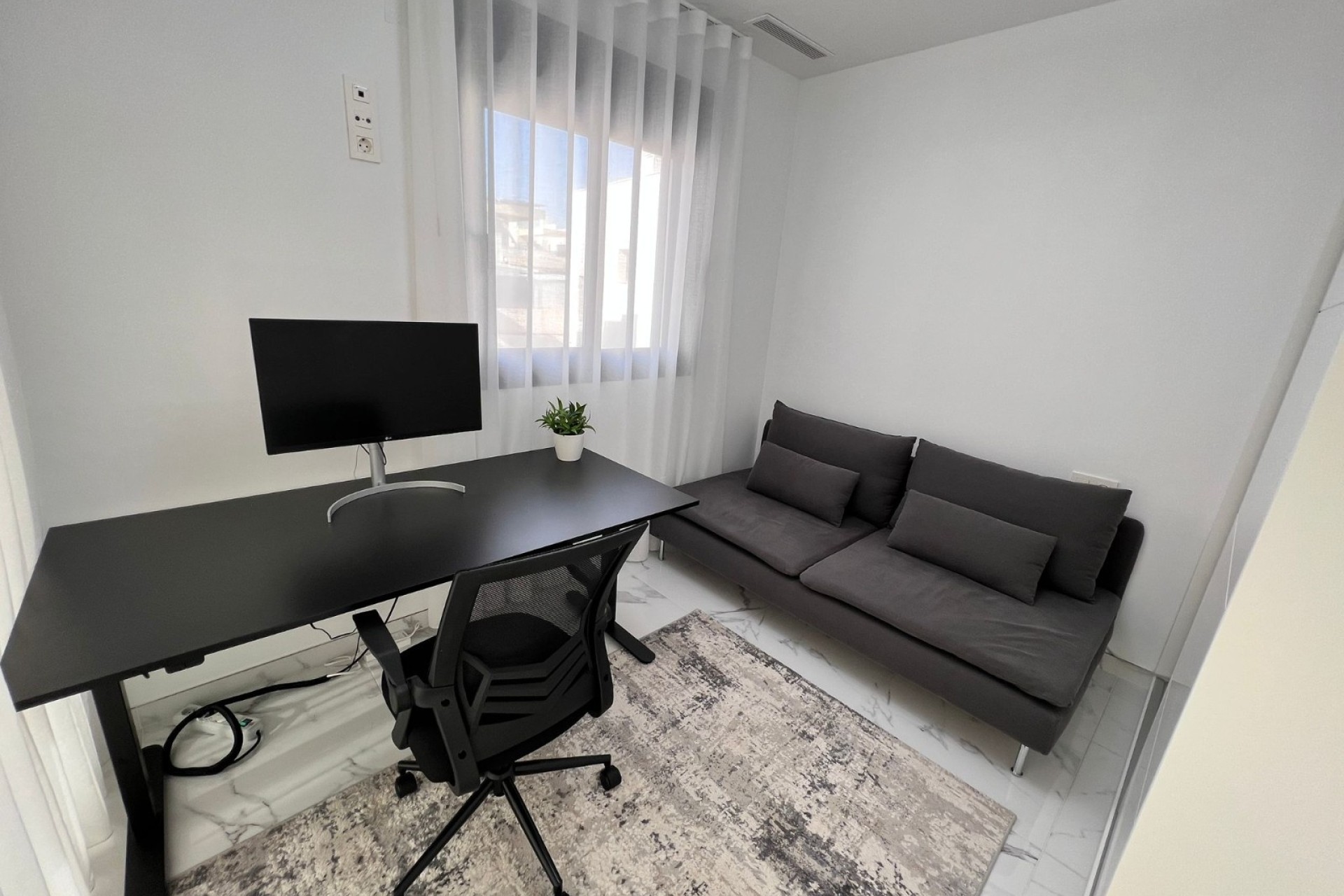Resale - Semi Detached Villa -
Los Montesinos - La Herrada