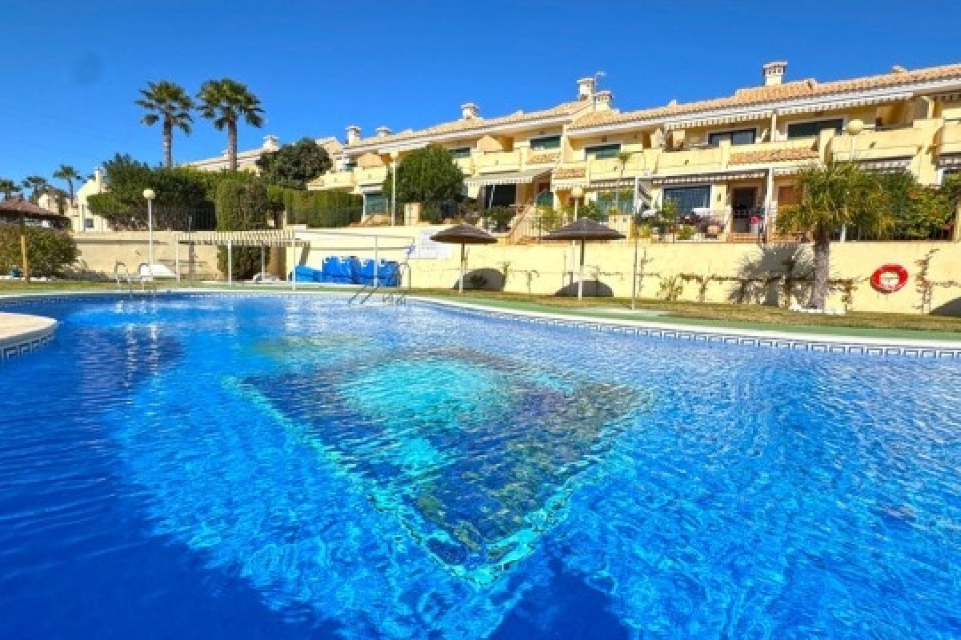 Resale - Semi Detached Villa -
Orihuela Costa - 0