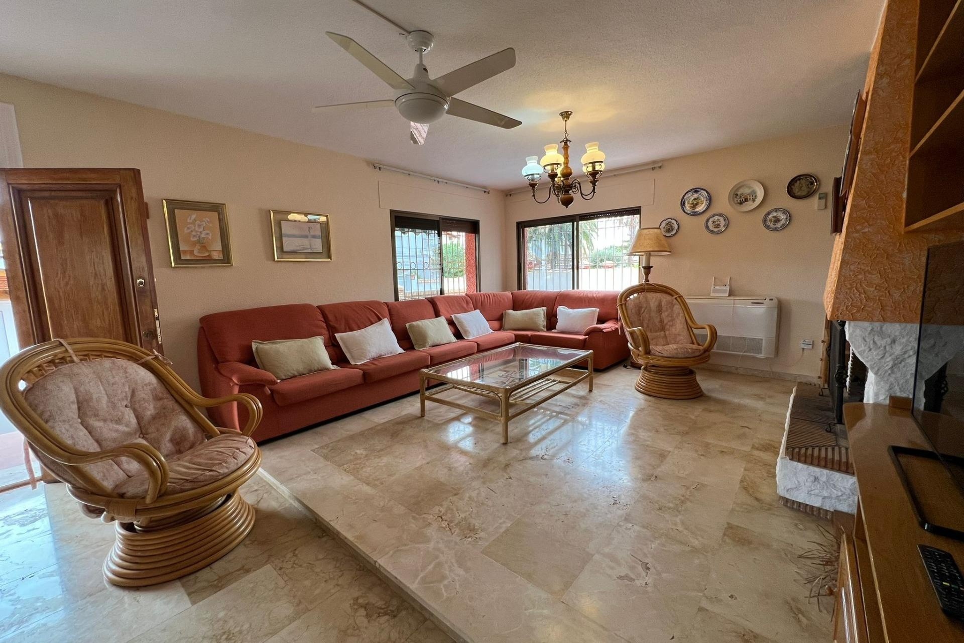 Resale - Semi Detached Villa -
Orihuela Costa - Cabo Roig