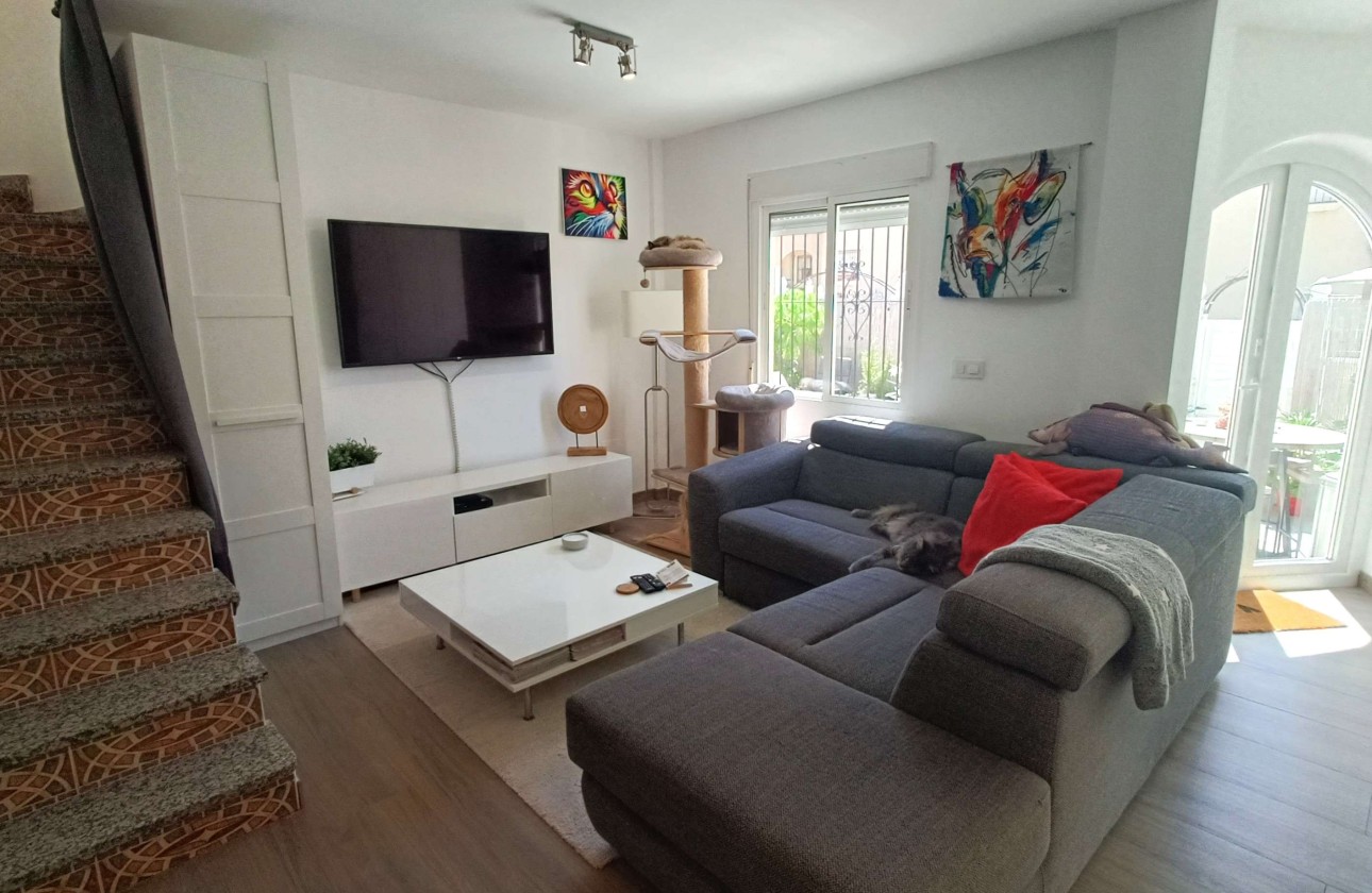 Resale - Semi Detached Villa -
Orihuela Costa - El Galan