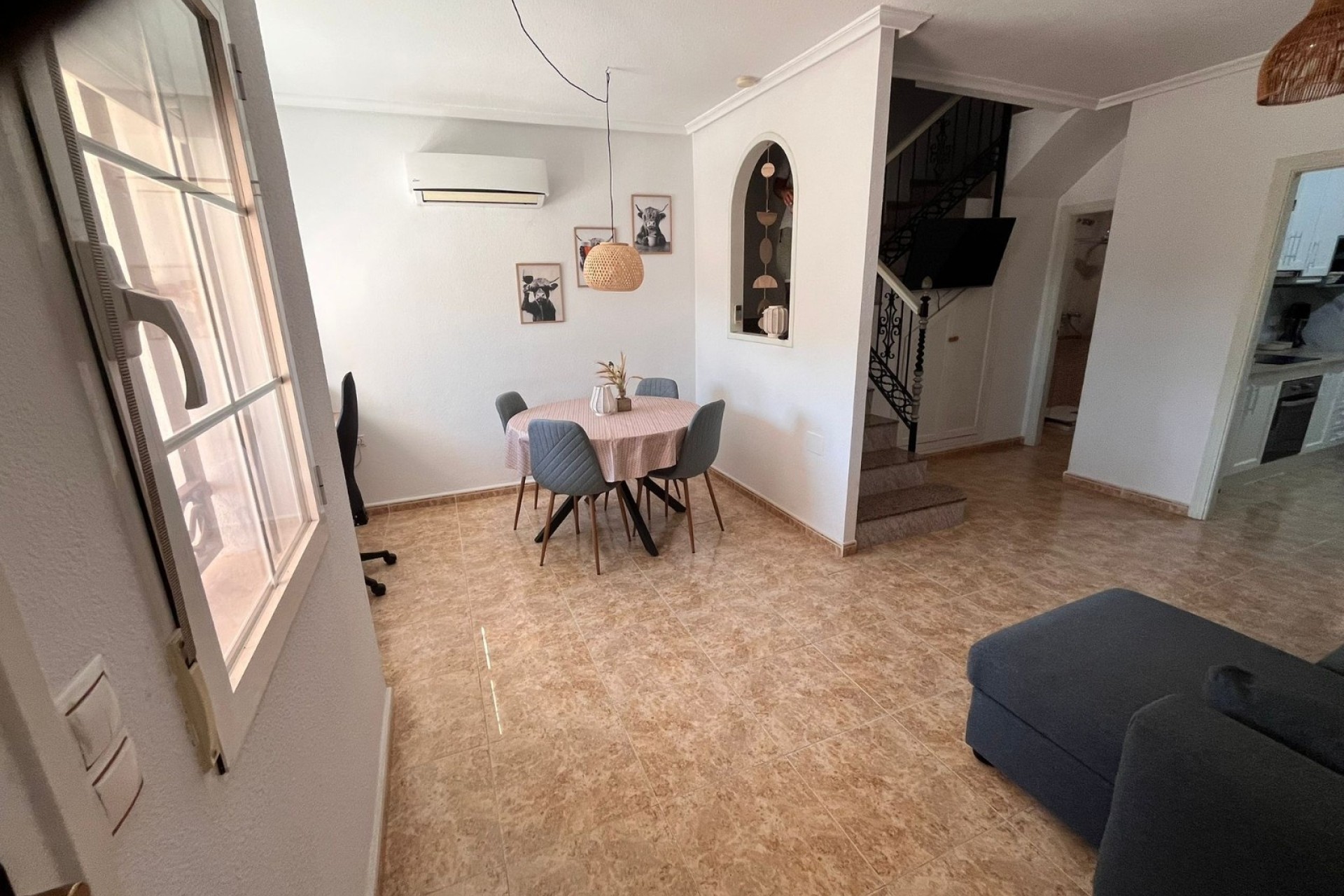 Resale - Semi Detached Villa -
Orihuela Costa - Entre Golf
