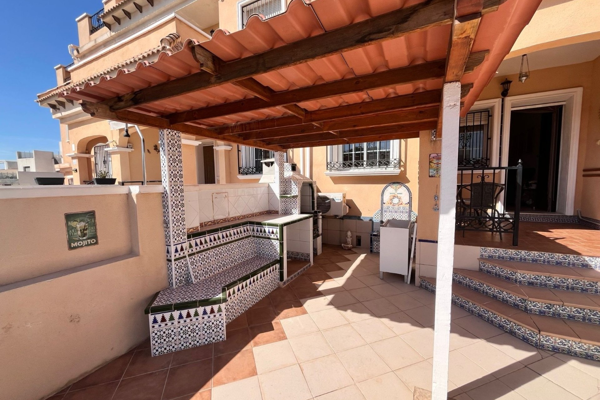 Resale - Semi Detached Villa -
Orihuela Costa - Entre Golf
