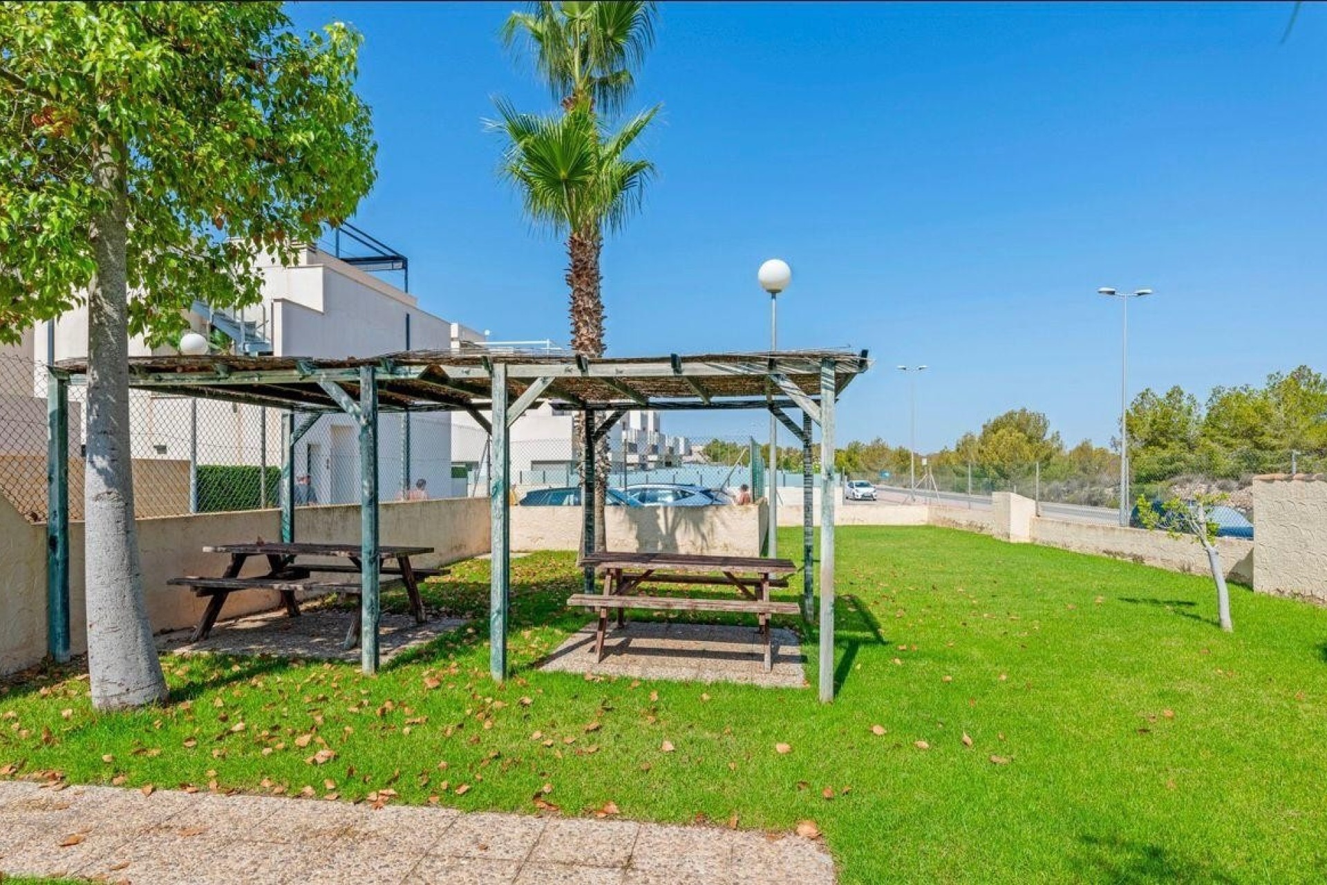 Resale - Semi Detached Villa -
Orihuela Costa - Entre Golf