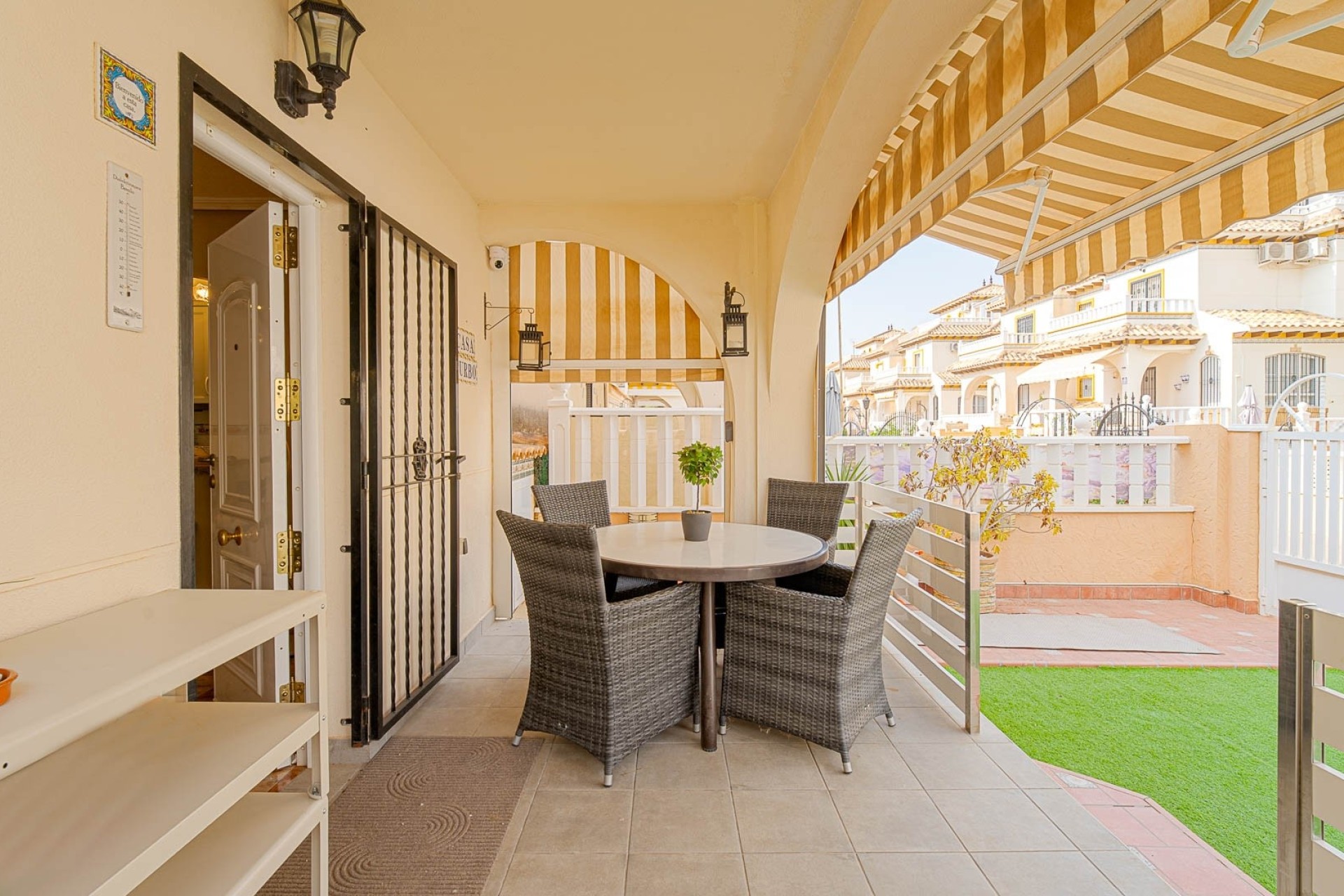 Resale - Semi Detached Villa -
Orihuela Costa - Lomas de Cabo Roig
