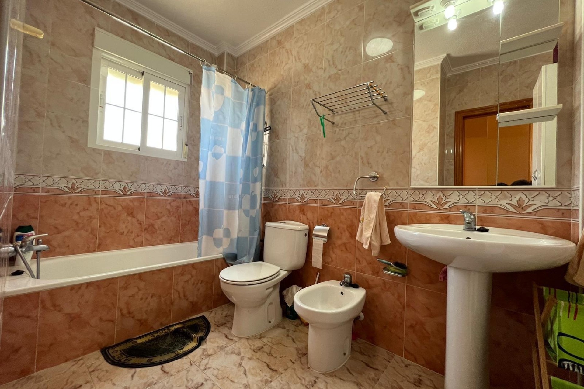 Resale - Semi Detached Villa -
Orihuela Costa - Montezenia