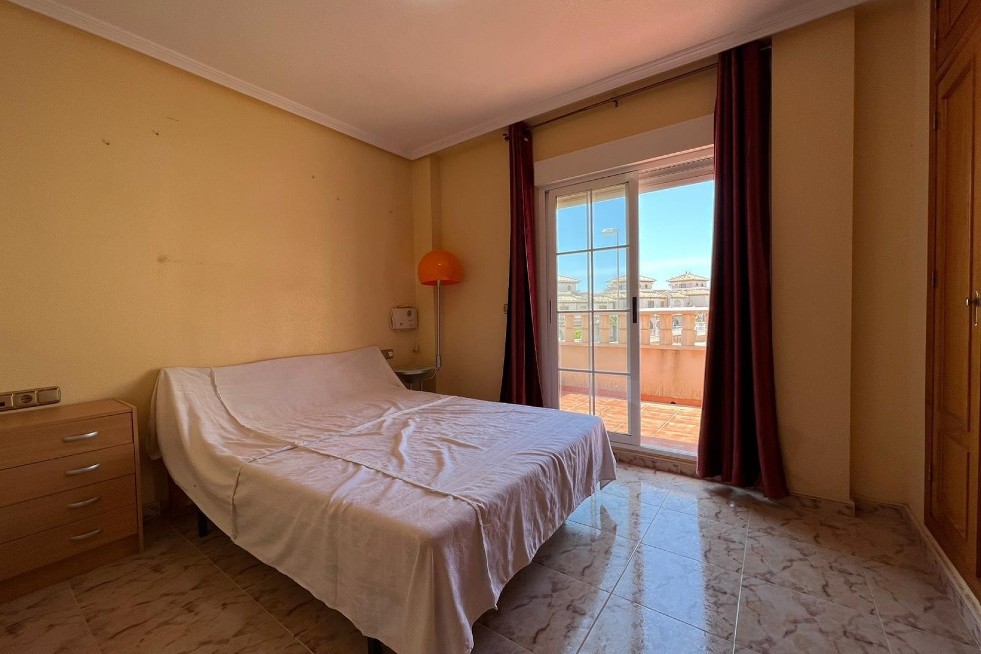 Resale - Semi Detached Villa -
Orihuela Costa - Montezenia