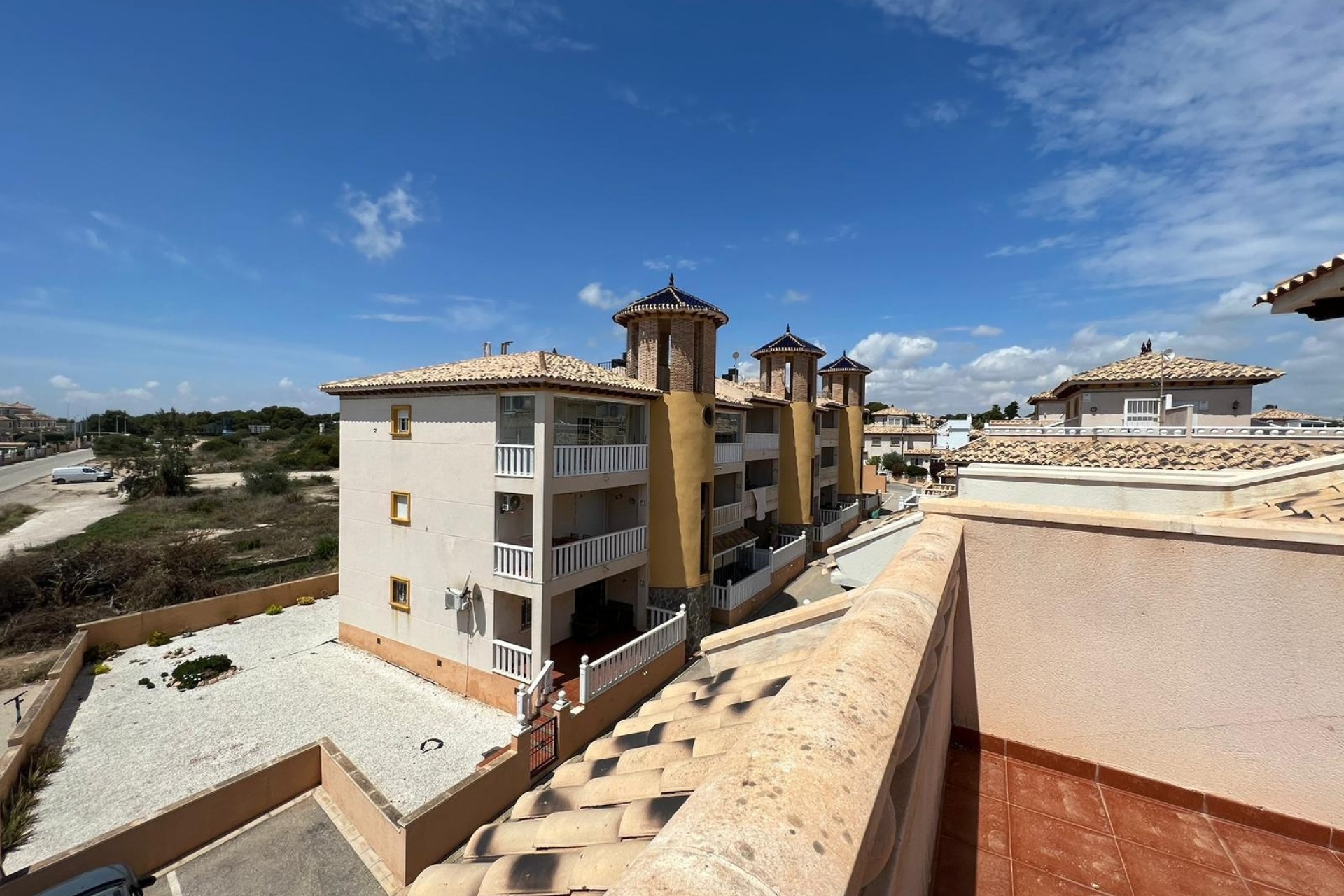 Resale - Semi Detached Villa -
Orihuela Costa - Montezenia
