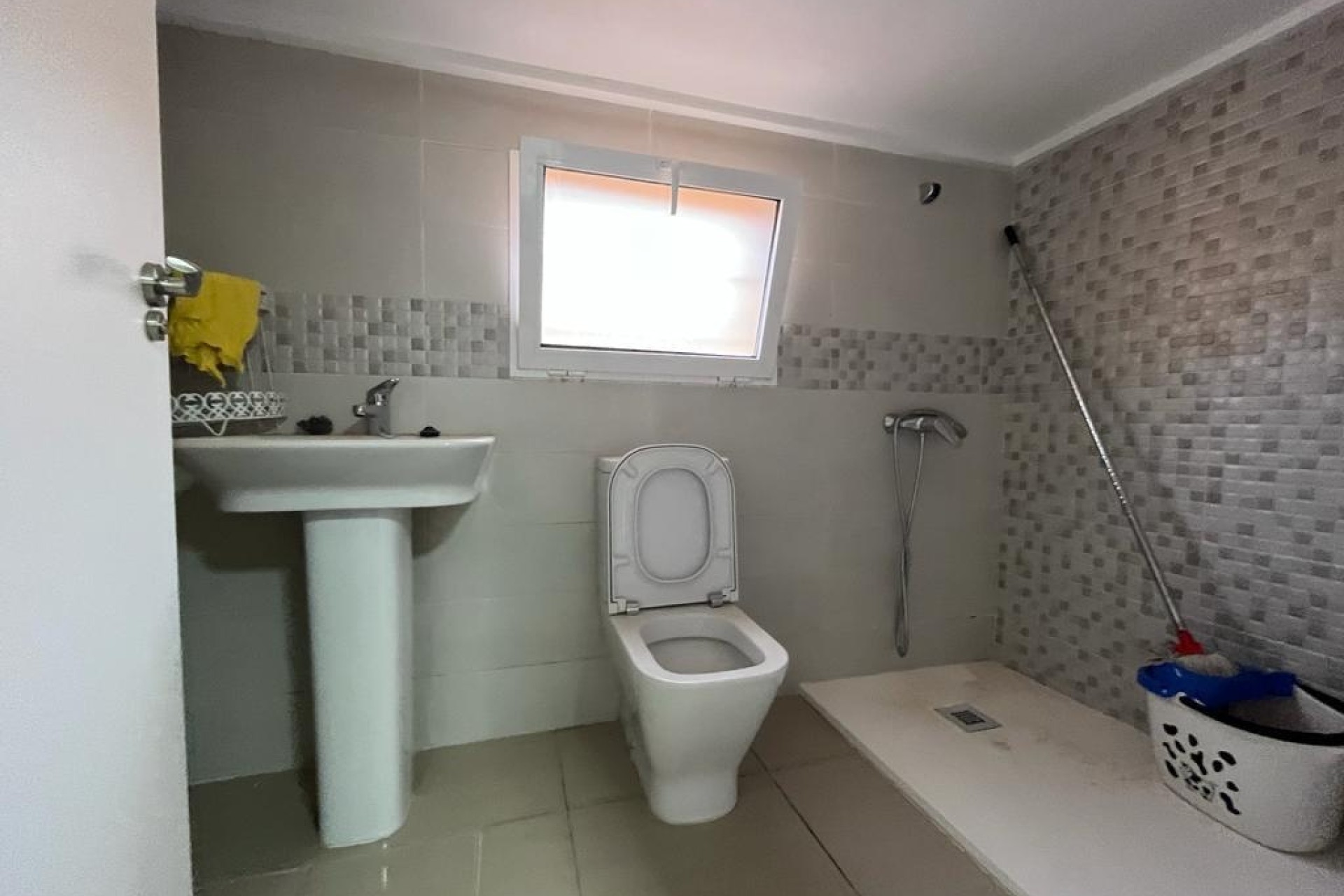Resale - Semi Detached Villa -
Orihuela Costa - Montezenia