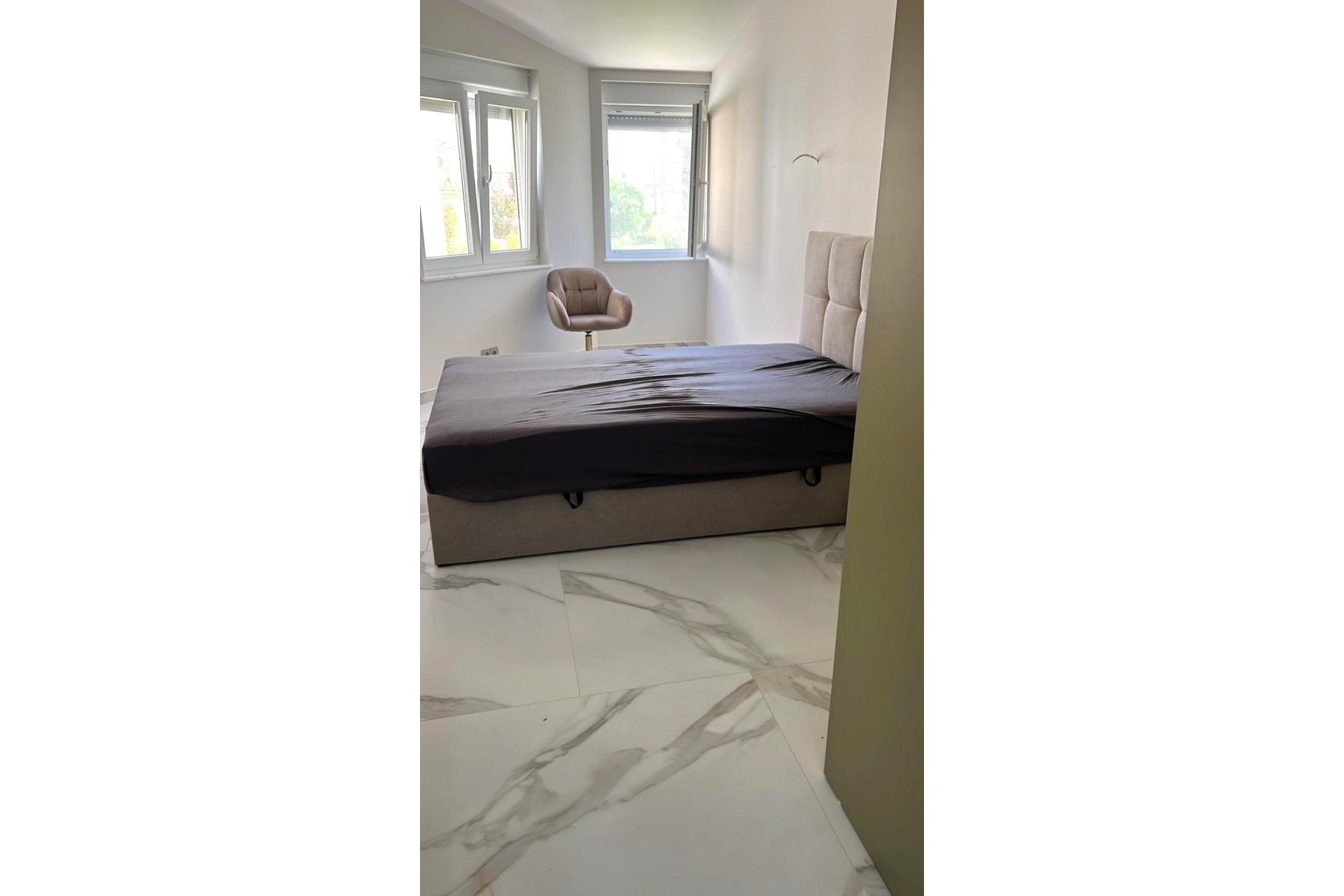 Resale - Semi Detached Villa -
Orihuela Costa - Playa Flamenca