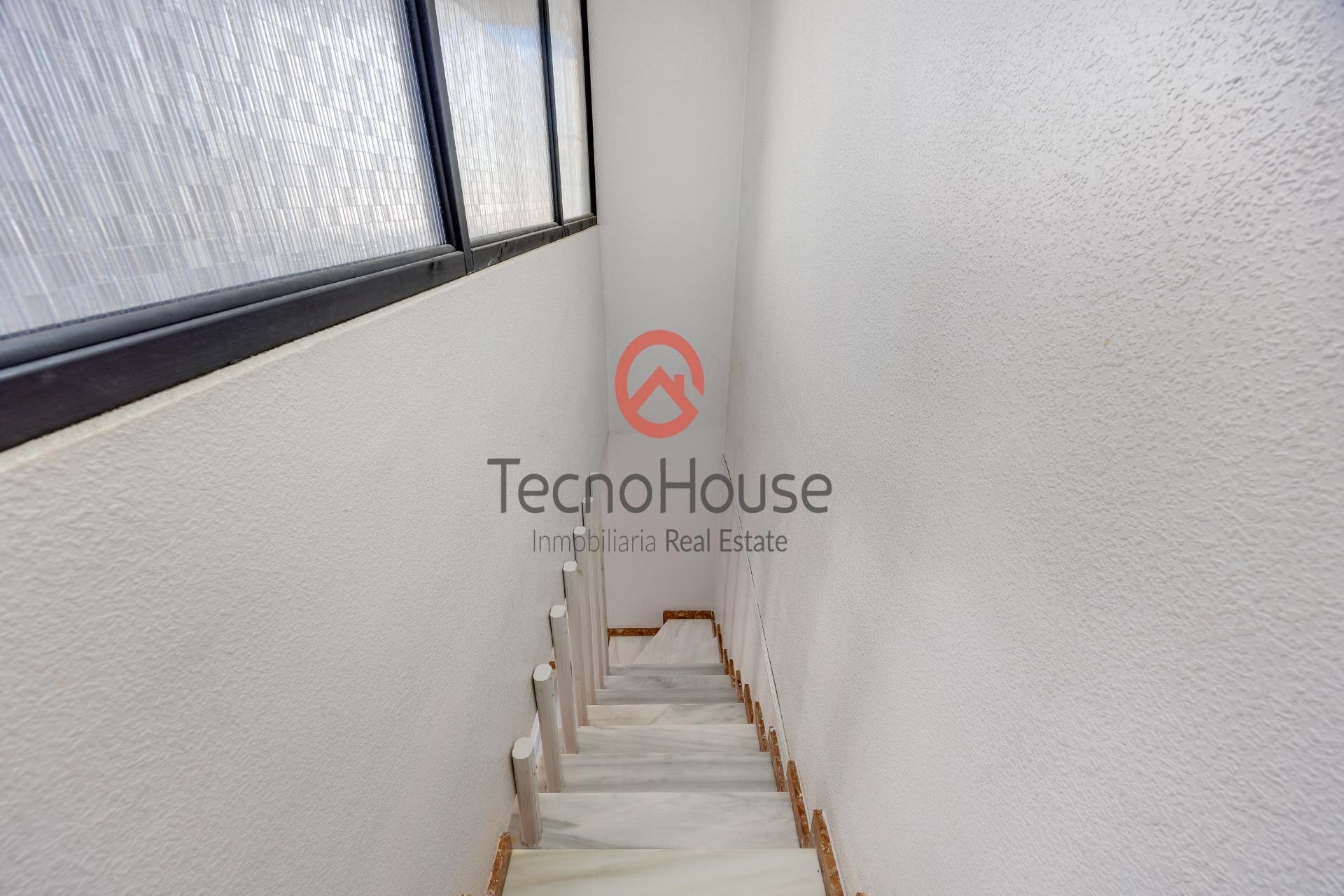 Resale - Semi Detached Villa -
Orihuela Costa - Playa Flamenca