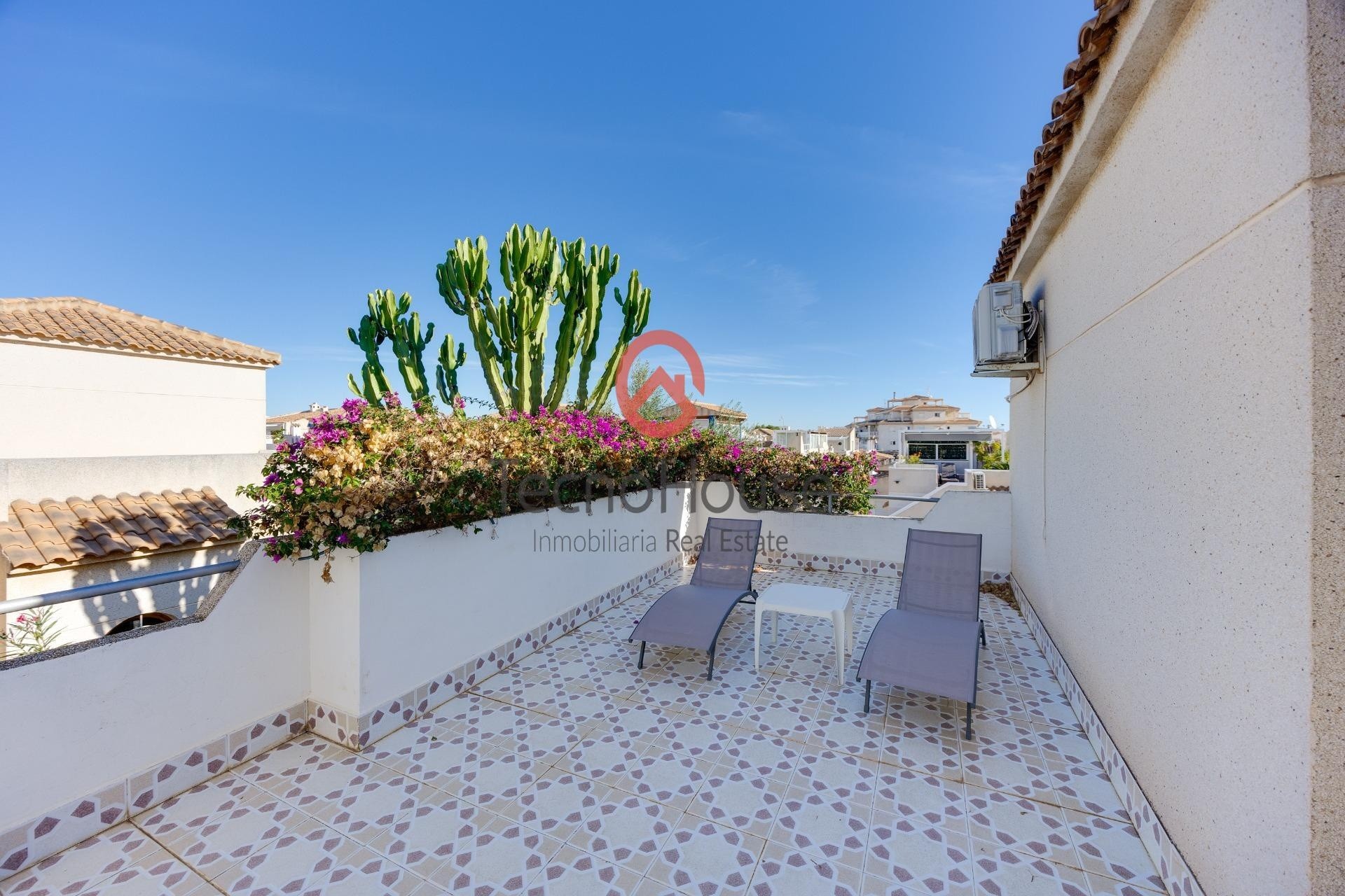 Resale - Semi Detached Villa -
Orihuela Costa - Playa Flamenca