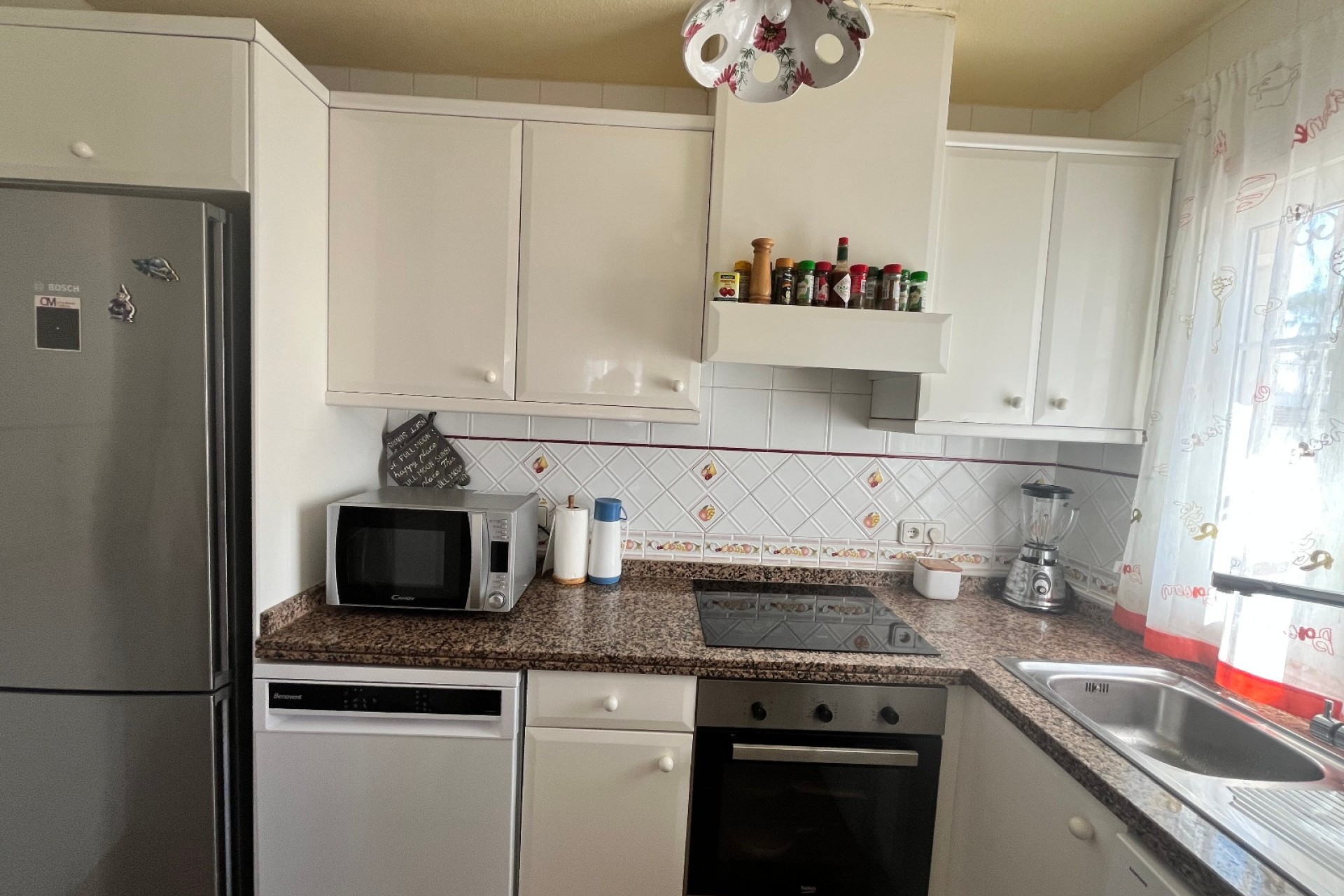 Resale - Semi Detached Villa -
Playa Flamenca - Jumilla