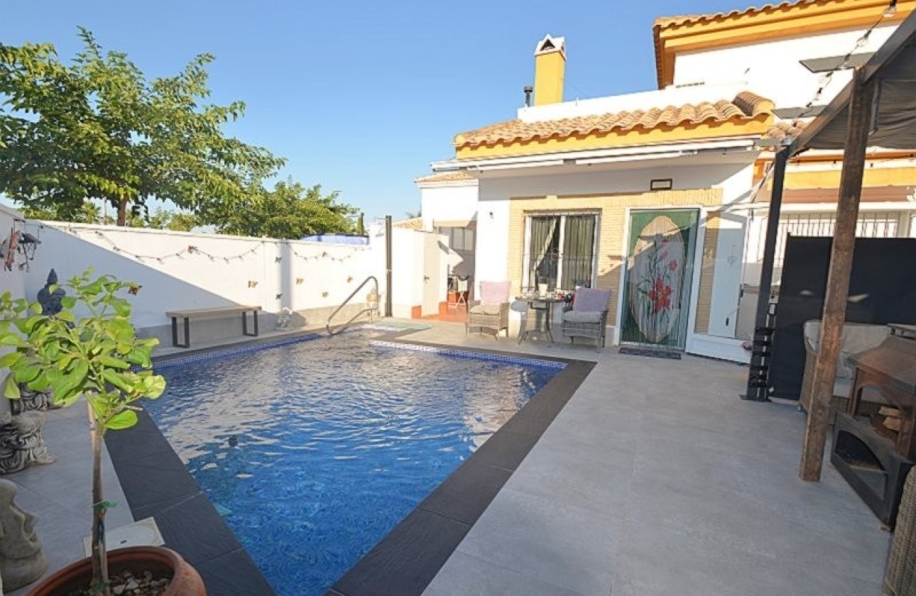 Resale - Semi Detached Villa -
Sucina - Inland