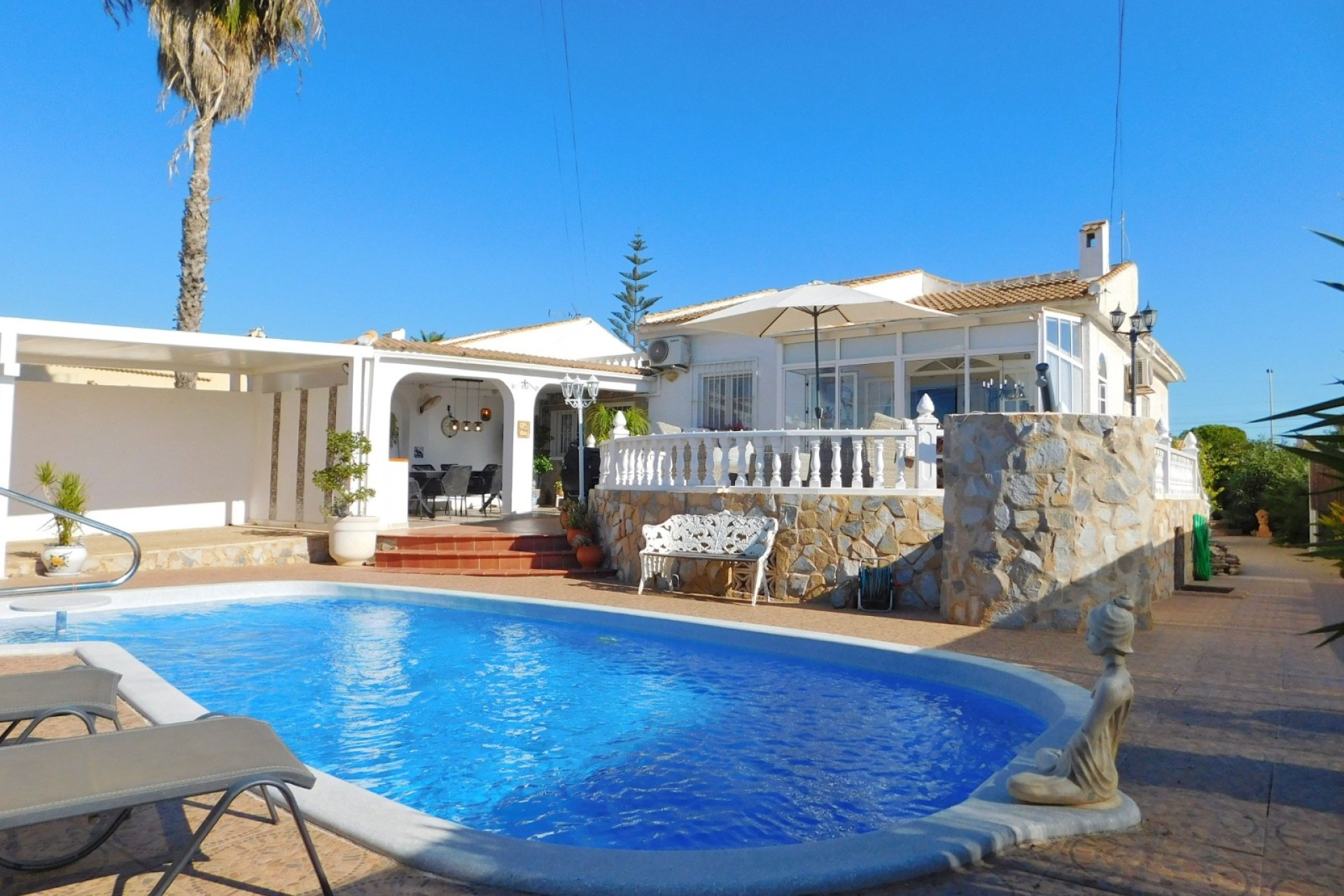 Resale - Semi Detached Villa -
Torrevieja - San Luis