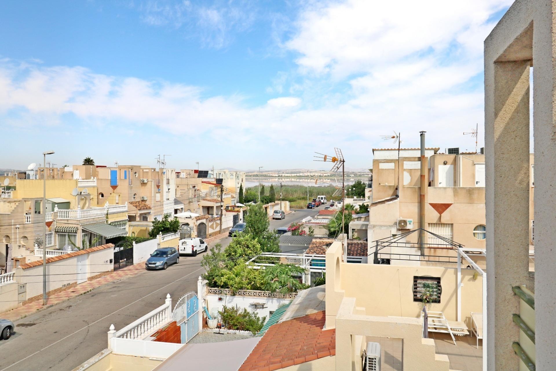 Resale - Semi Detached Villa -
Torrevieja - Torretas