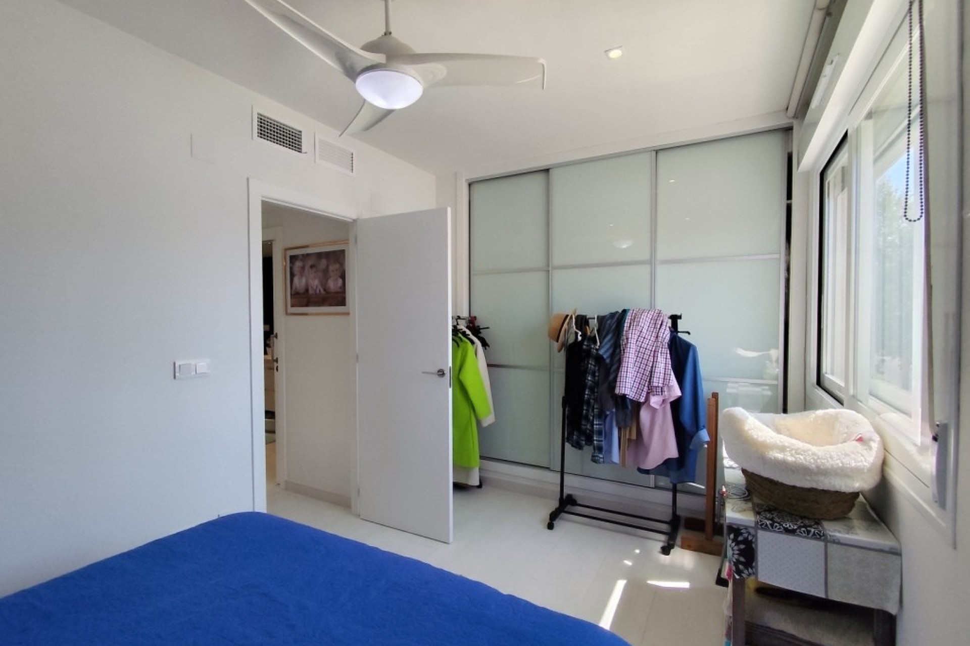 Resale - Semi Detached Villa -
Torrevieja