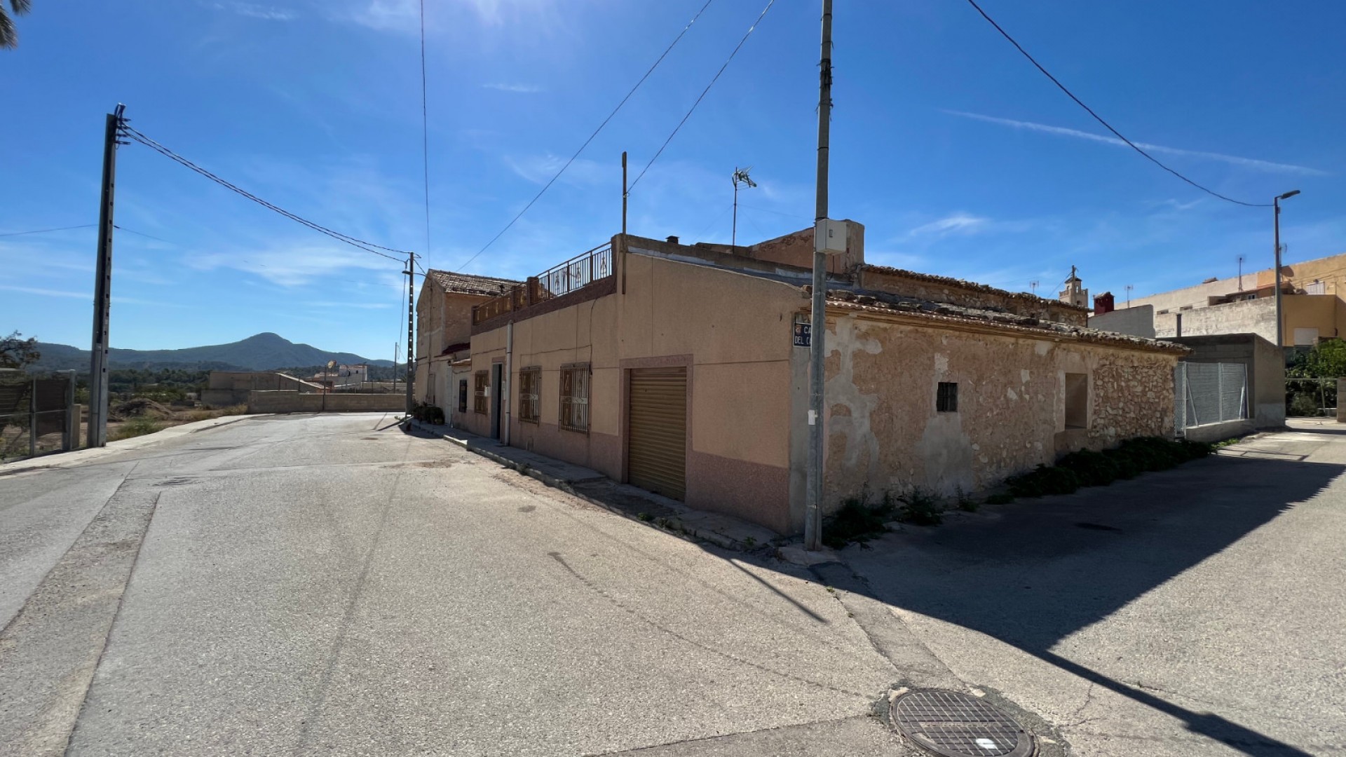 Resale - Stadthaus -
Abanilla - MACISVENDA