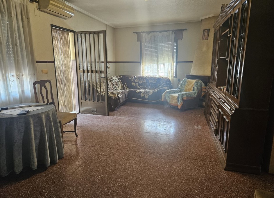 Resale - Stadthaus -
Albatera