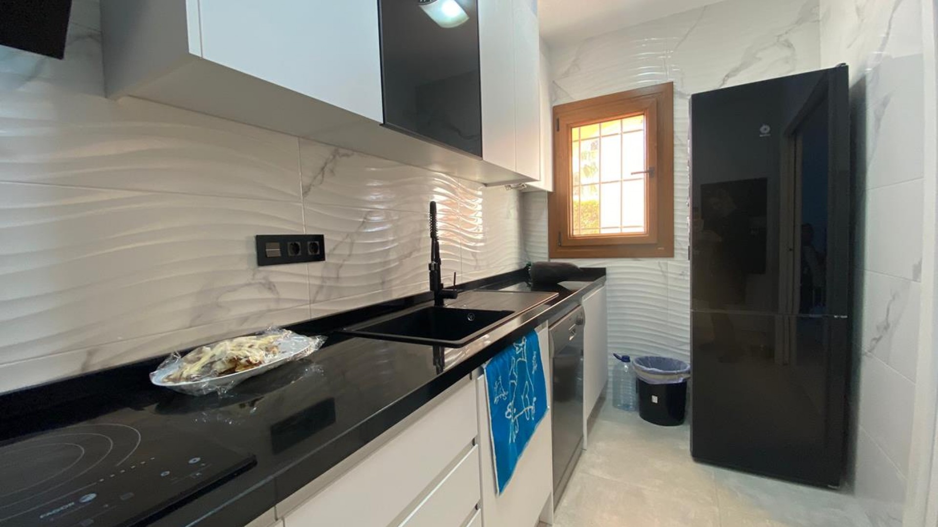 Resale - Stadthaus -
Algorfa - Algorfa (La Finca Golf)