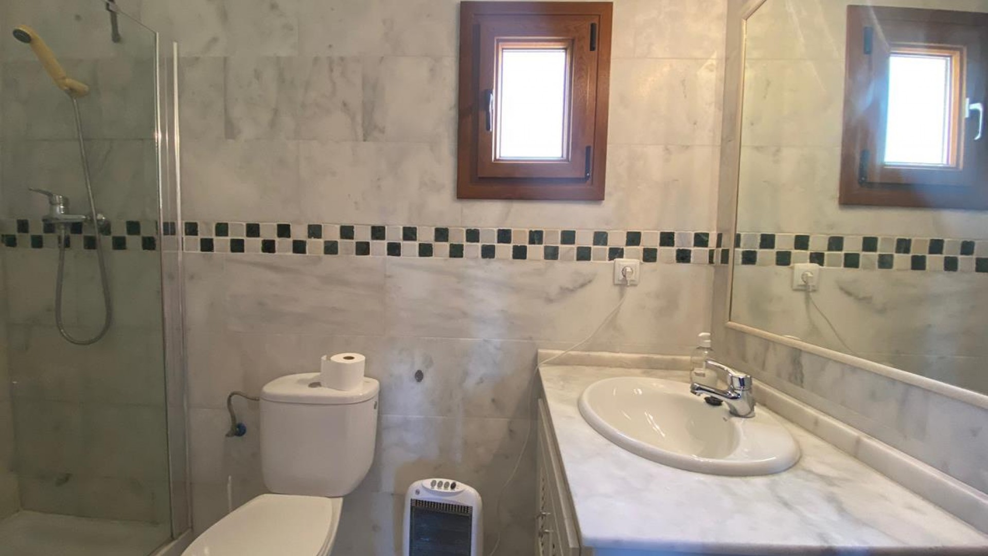 Resale - Stadthaus -
Algorfa - Algorfa (La Finca Golf)