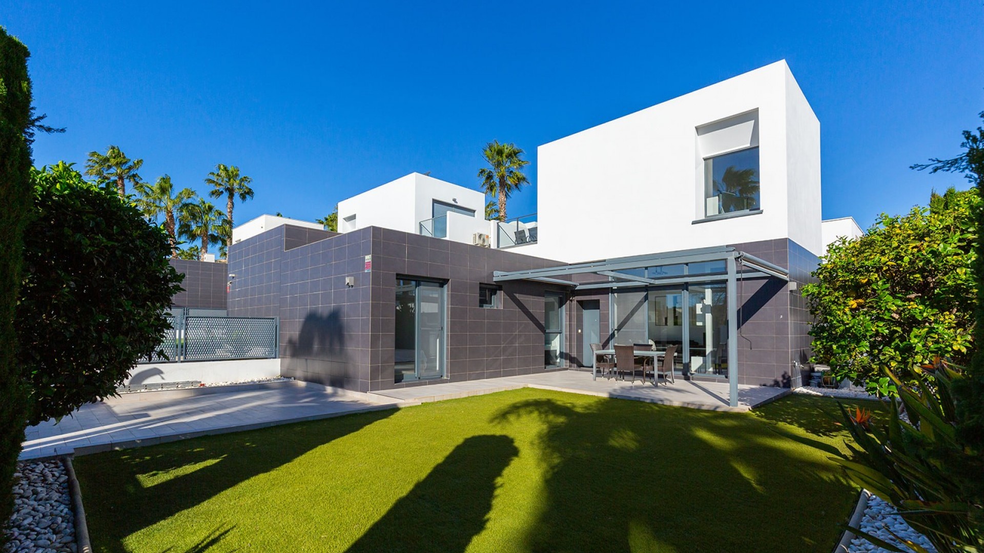 Resale - Stadthaus -
Algorfa - La Finca Golf