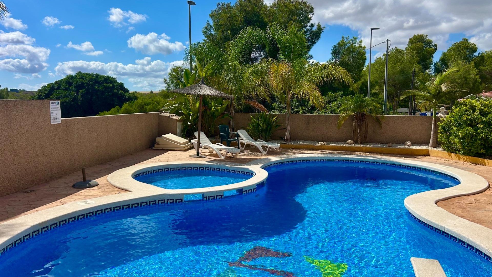 Resale - Stadthaus -
Algorfa - Montemar