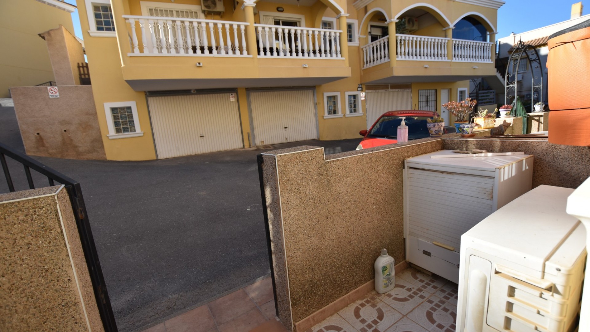 Resale - Stadthaus -
Algorfa - Montemar